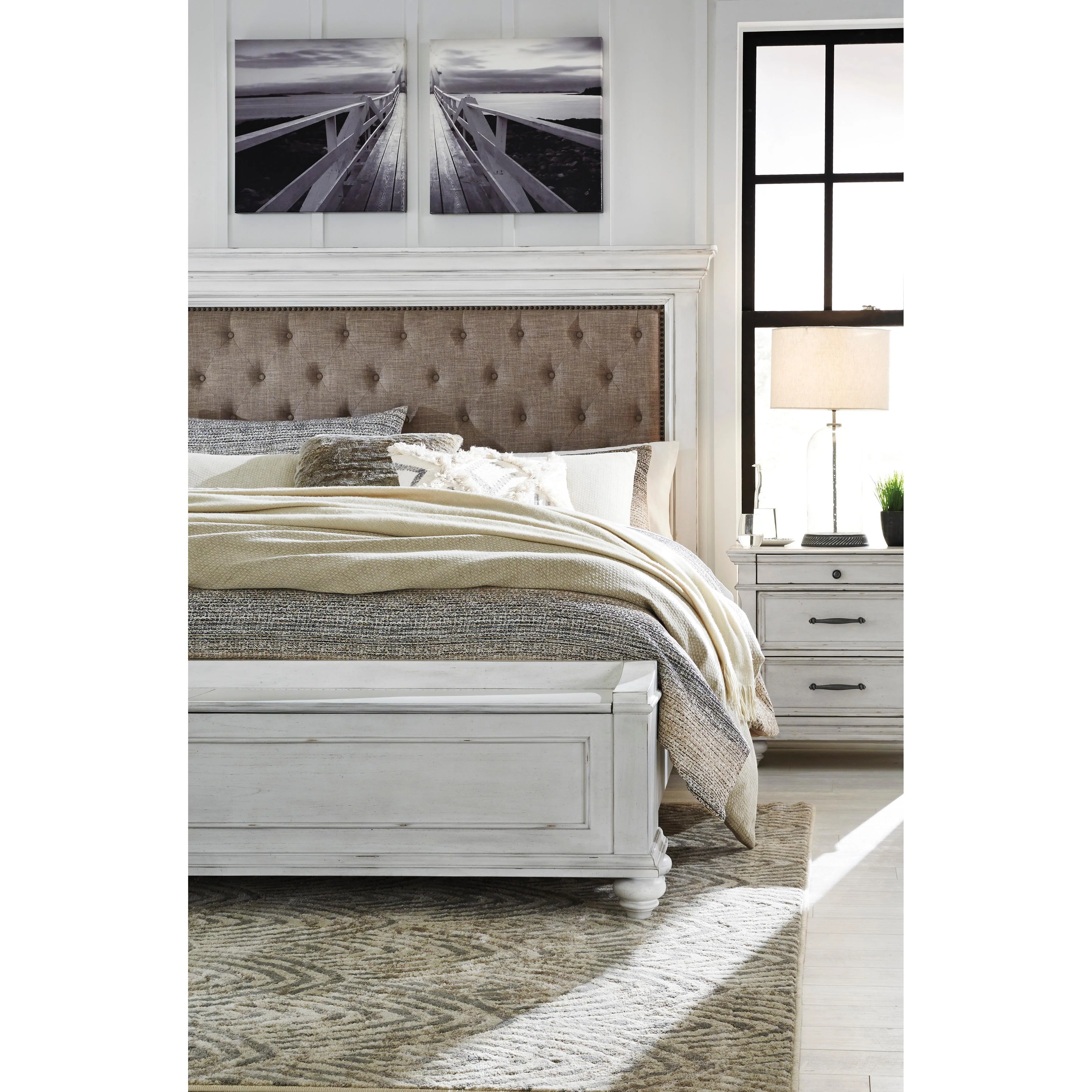 Benchcraft Kanwyn California King Upholstered Panel Bed with Storage B777-158/B777-56S/B777-94 - Image 9