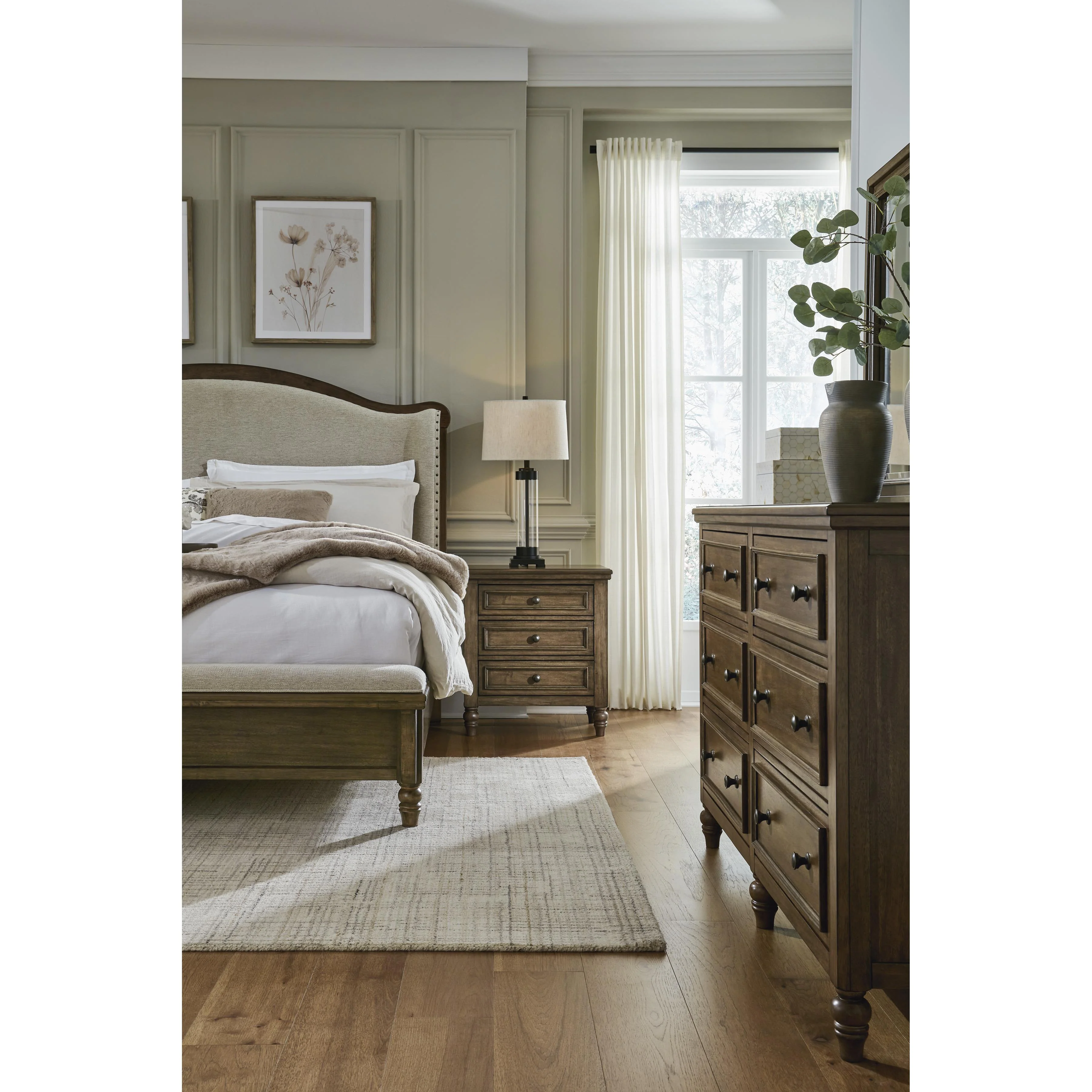 Benchcraft Sturlayne B787B2 Queen Upholstered Panel Bed - Image 10