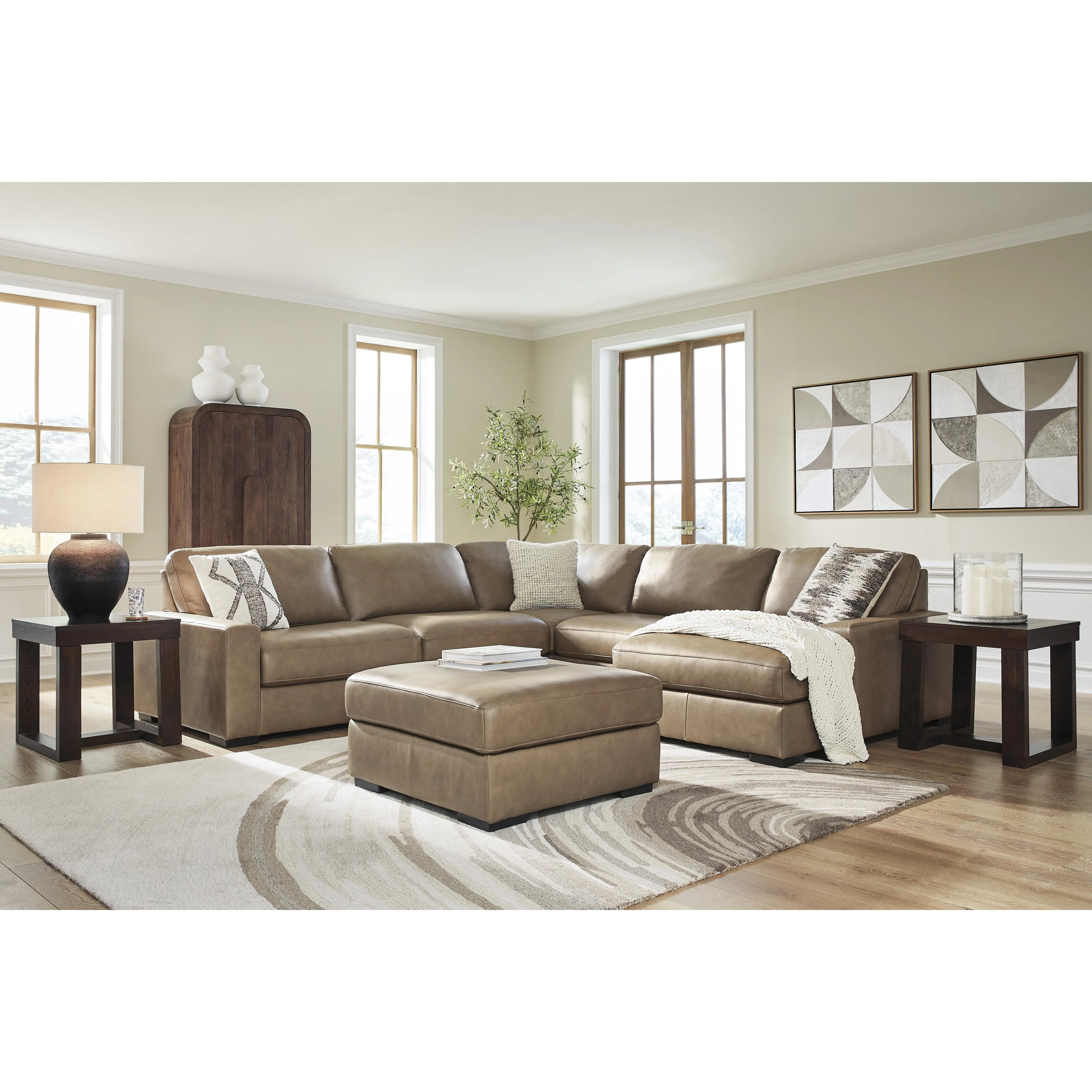 Benchcraft Veronella 76106S13 5 pc Sectional with Chaise - Image 8