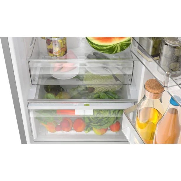 Bosch 24-inch, 14.09 cu. ft. Freestanding Bottom Freezer Refrigerator B24CB80ESS - Image 3