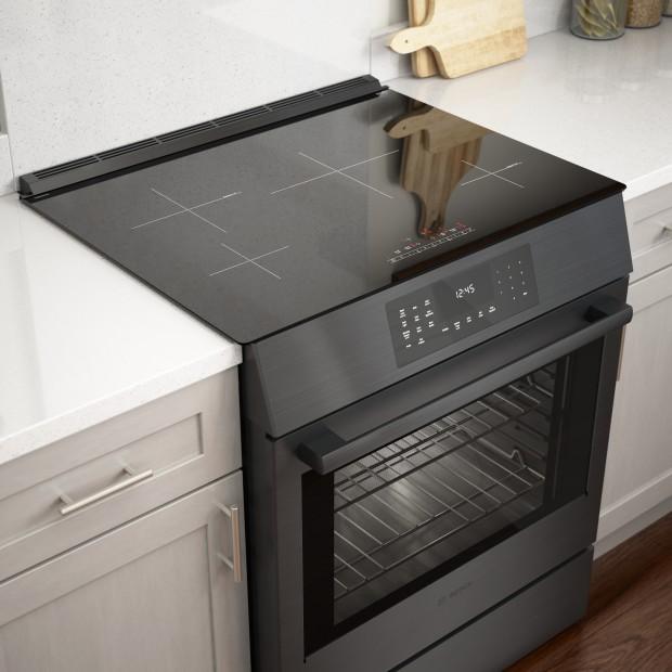 Bosch 30-inch Slide-in Induction Range with Genuine European Convection HII8047C - Image 13