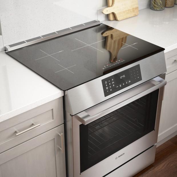 Bosch 30-inch Slide-in Induction Range with Genuine European Convection HII8057C - Image 12