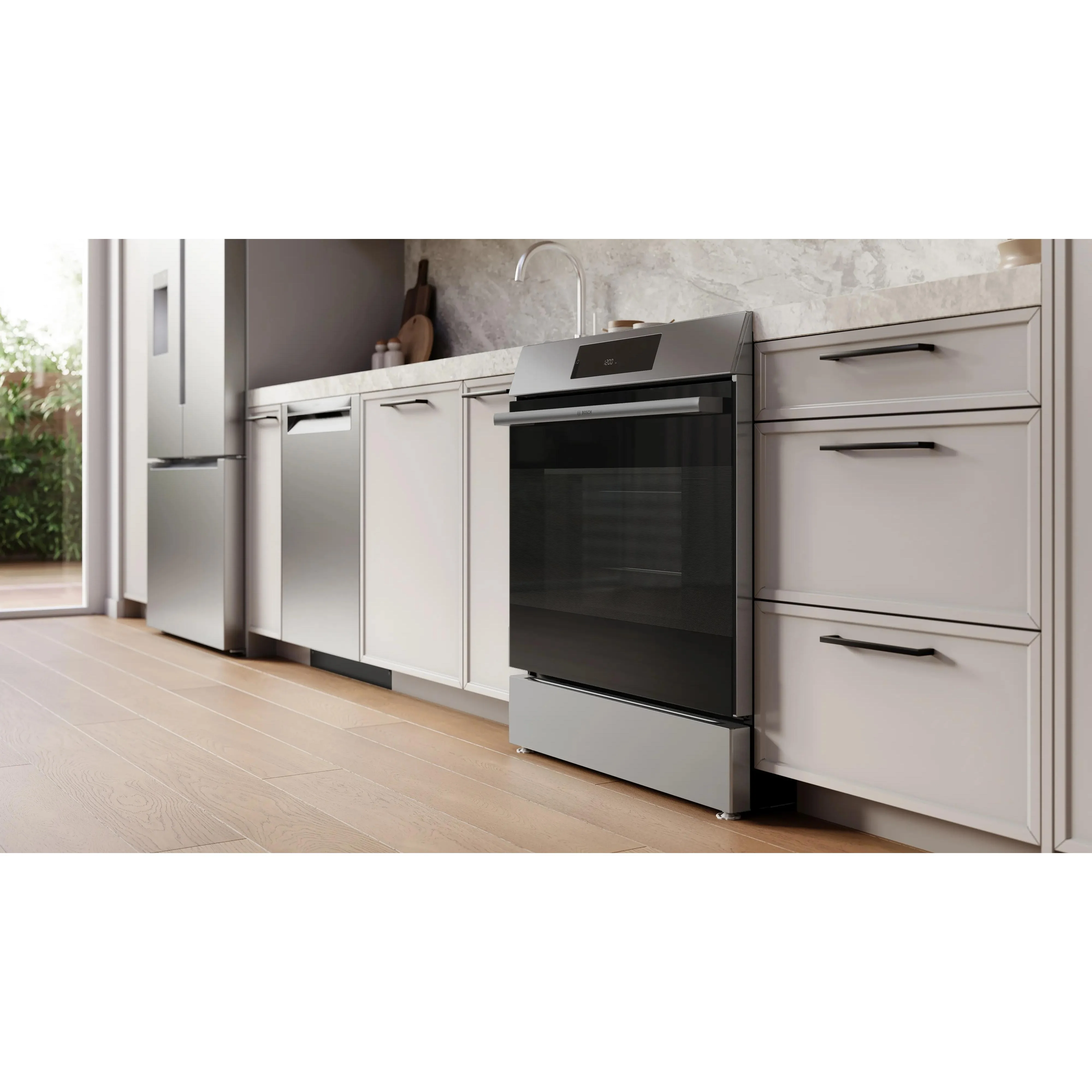 Bosch 300 Series Induction Freestanding Range HIF3050MC - Image 12