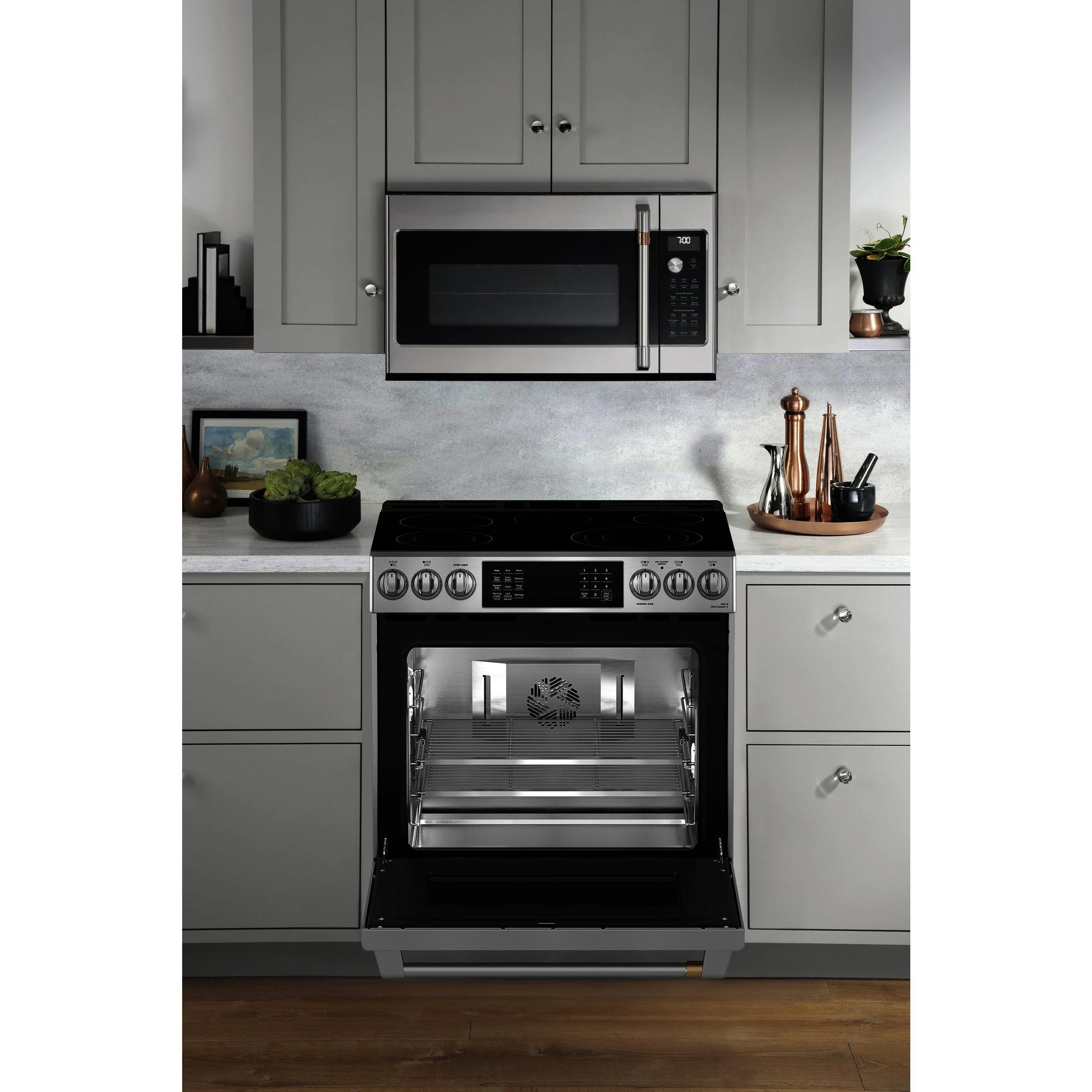 Café 30-inch Freestanding Electric Range with Wi-Fi CRS70XAWCS1 - Image 7