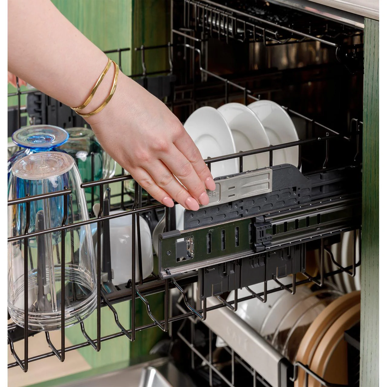 Café Built-In Dishwasher with WiFi CDT888P3VD1 - Image 7