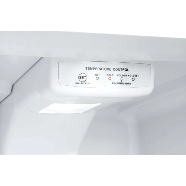 Danby 10.1 cu.ft Top Freezer Refrigerator DFF101B1BSLDB - Image 4