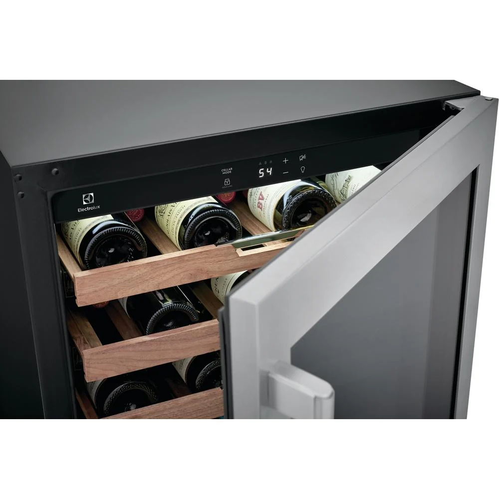 Electrolux 41-Bottle Wine Cooler EI24WC15VS - Image 8