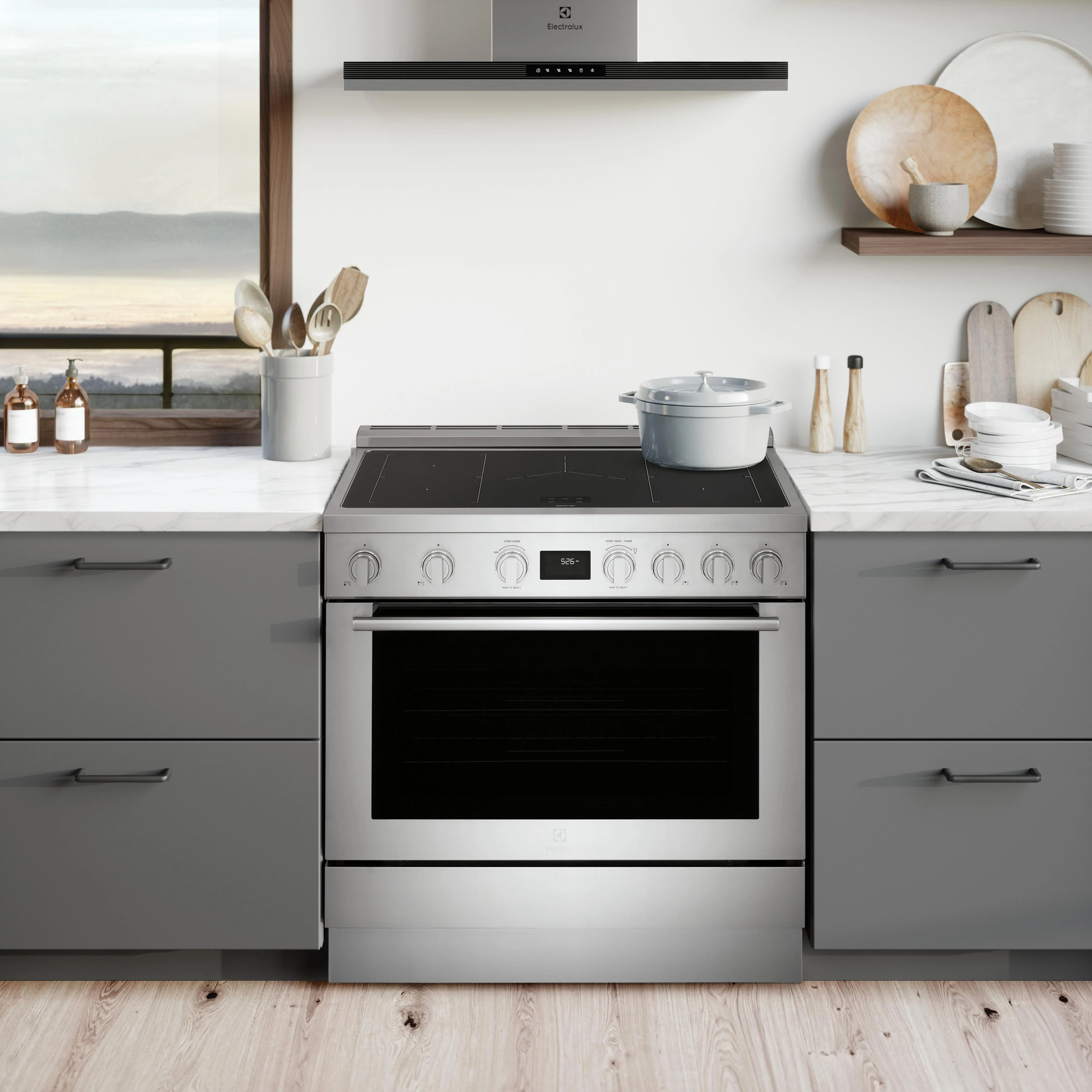 Electrolux 36-inch Freestanding Electric Induction Range ECFI3668AS - Image 12