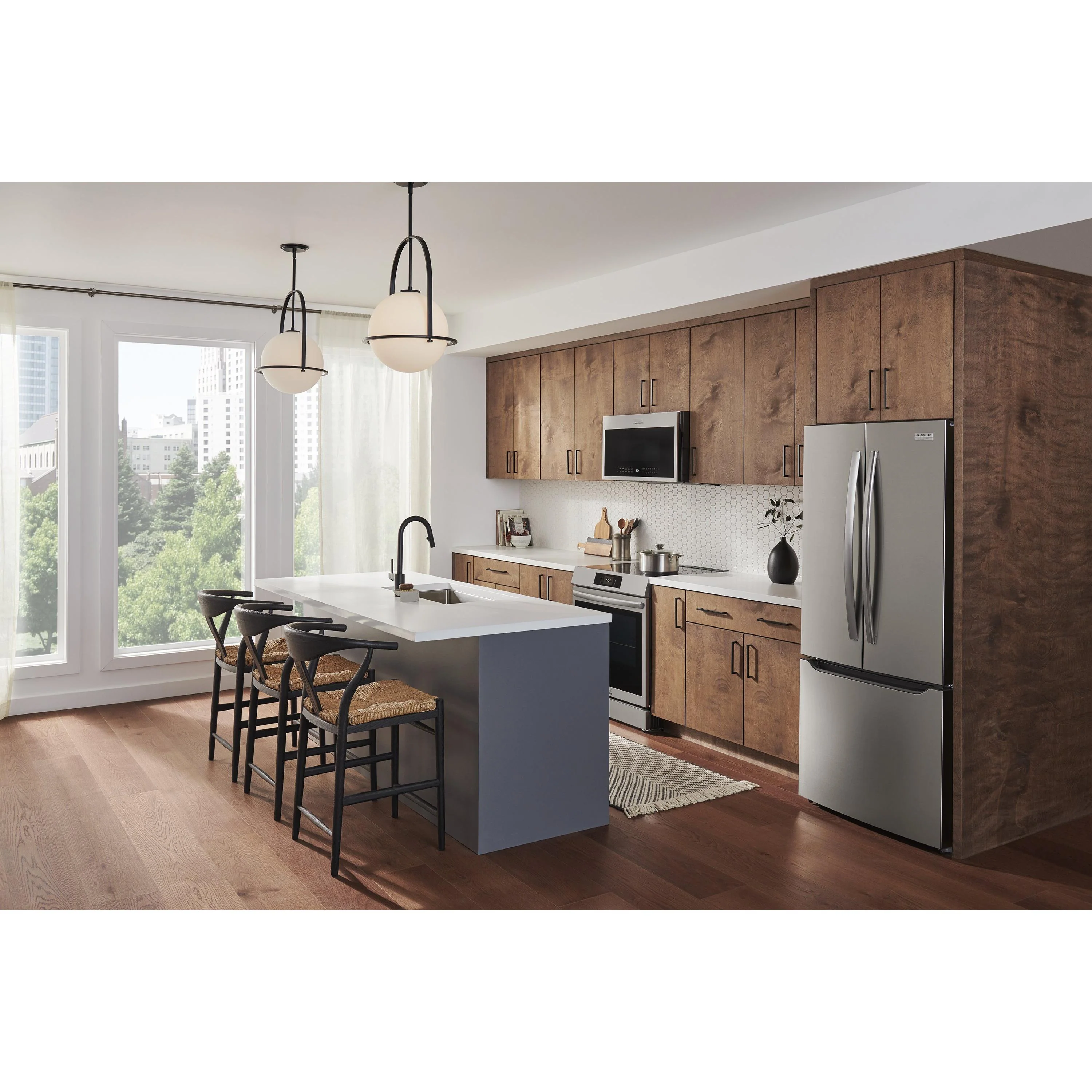 Frigidaire Gallery 30-inch, 20.0 cu. ft. French 3-Door Refrigerator GRFN2023AF - Image 13