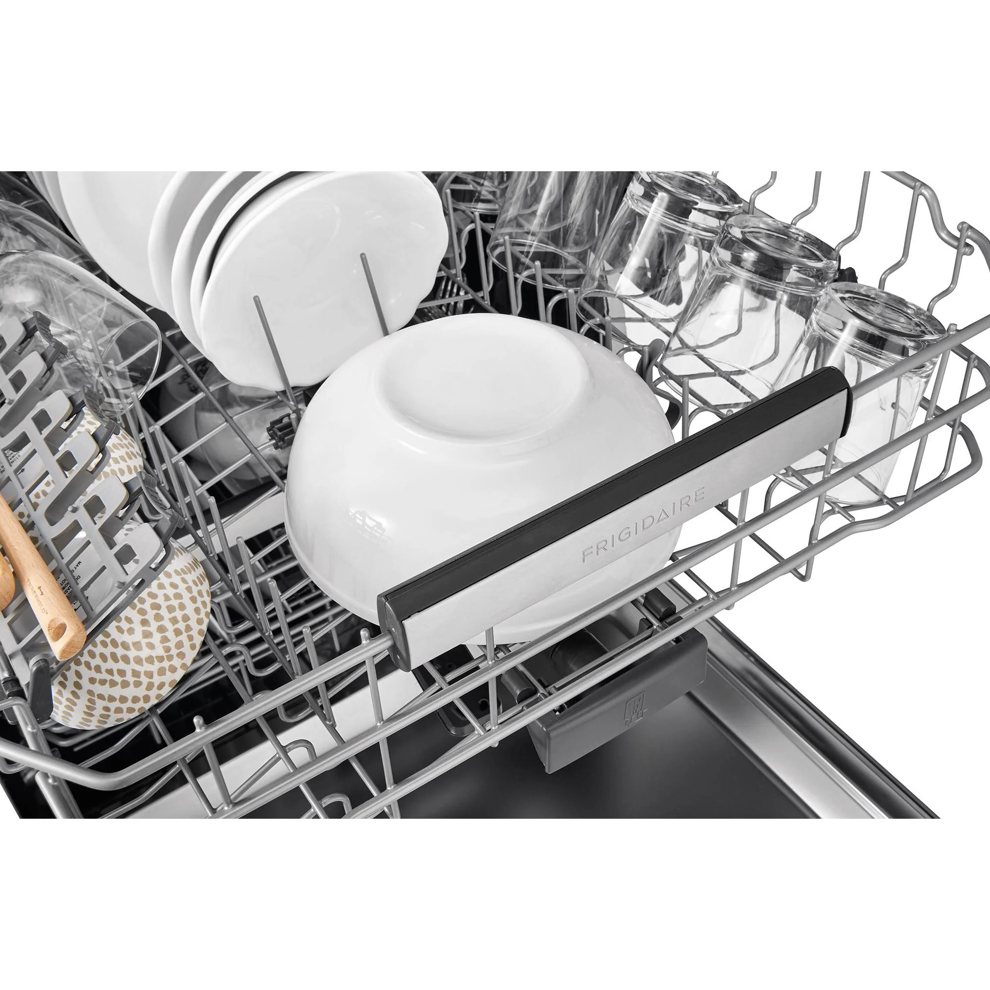 Frigidaire Professional Built-In Dishwasher with EvenDry™ FPID2498SF - Image 12