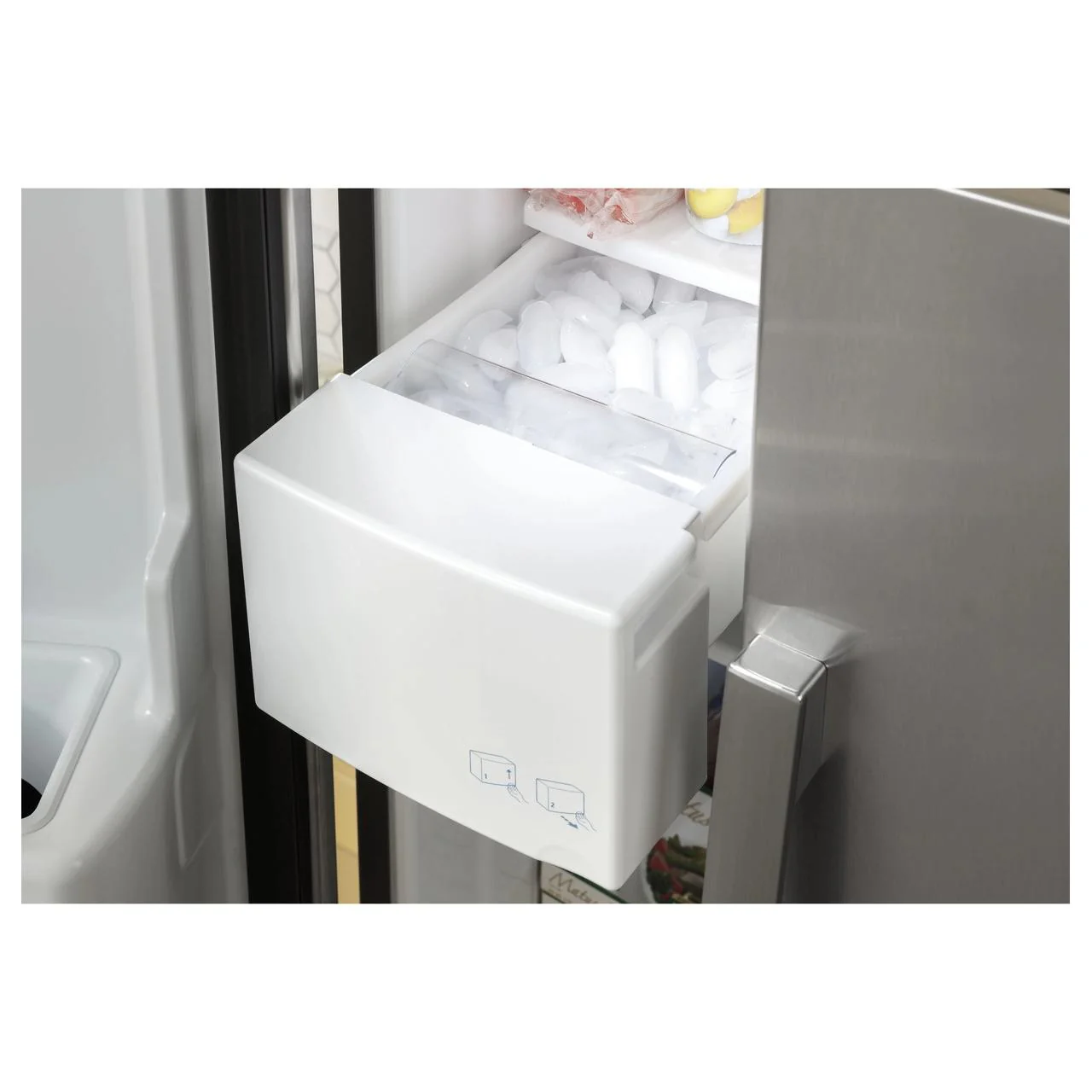 GE 33-inch, 23 cu. ft. Side-By-Side Refrigerator with Water and Ice Dispensing System GSS23GYPFS - Image 17