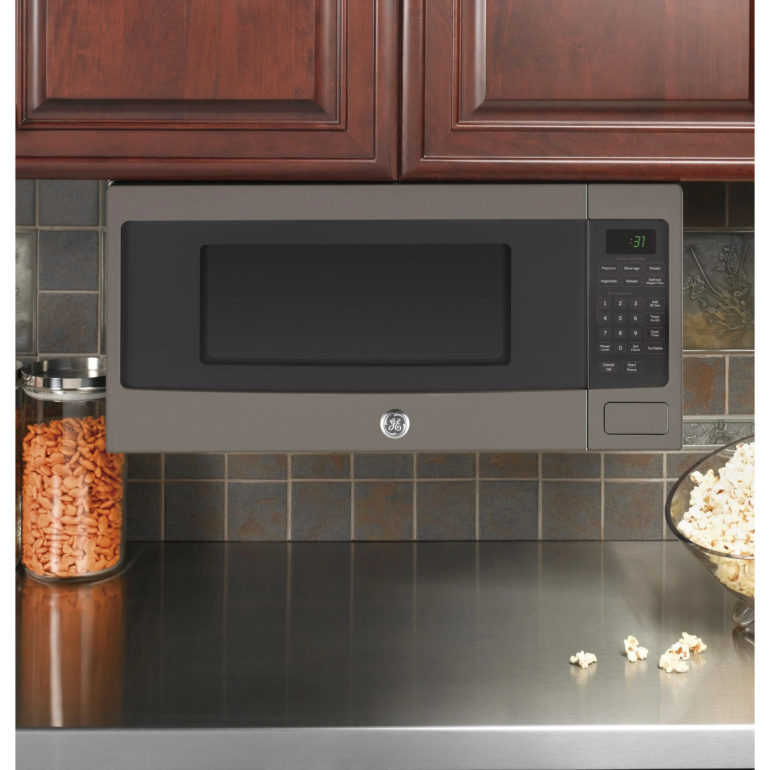 GE Profile 24-inch, 1.1 cu.ft. Countertop Microwave Oven with 10 Power Levels PEM10SLFC - Image 4