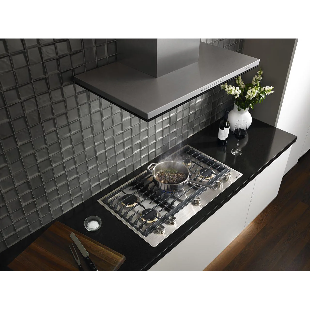 JennAir 36-inch Built-In Gas Cooktop JGC3536GS - Image 5