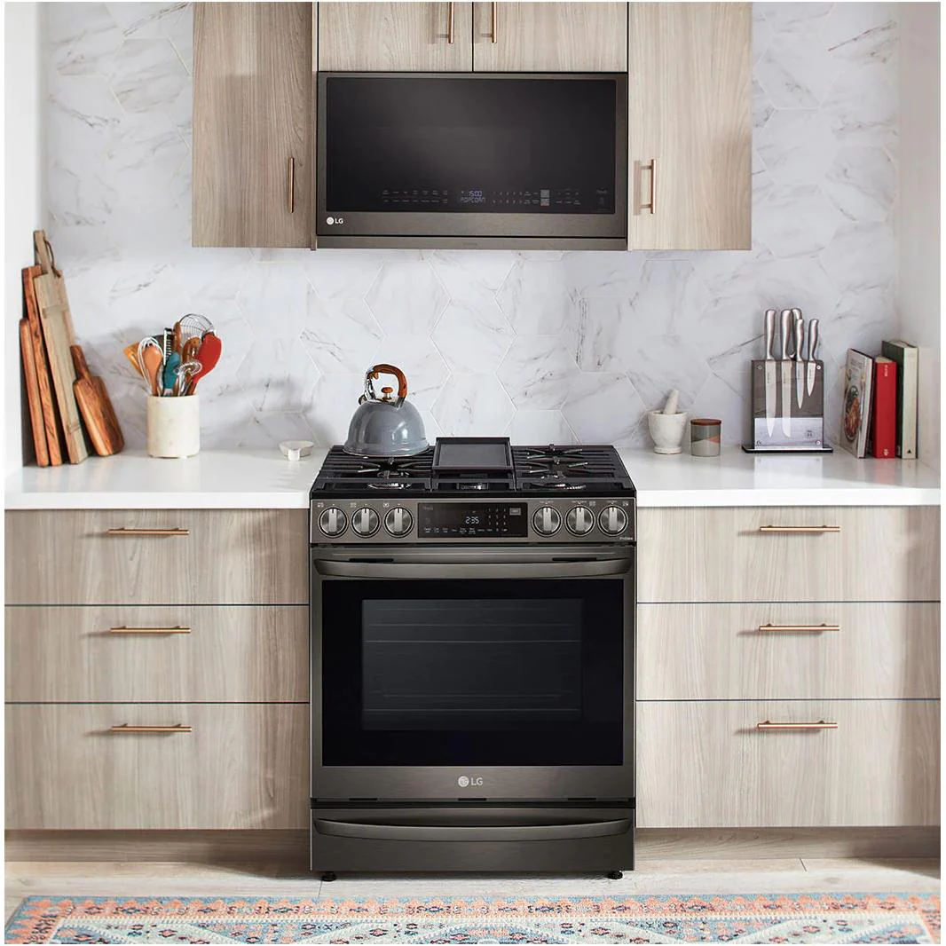 LG 2.1 cu. ft. Wi-Fi Enabled Over-the-Range Microwave Oven with EasyClean® MVEL2137D - Image 10