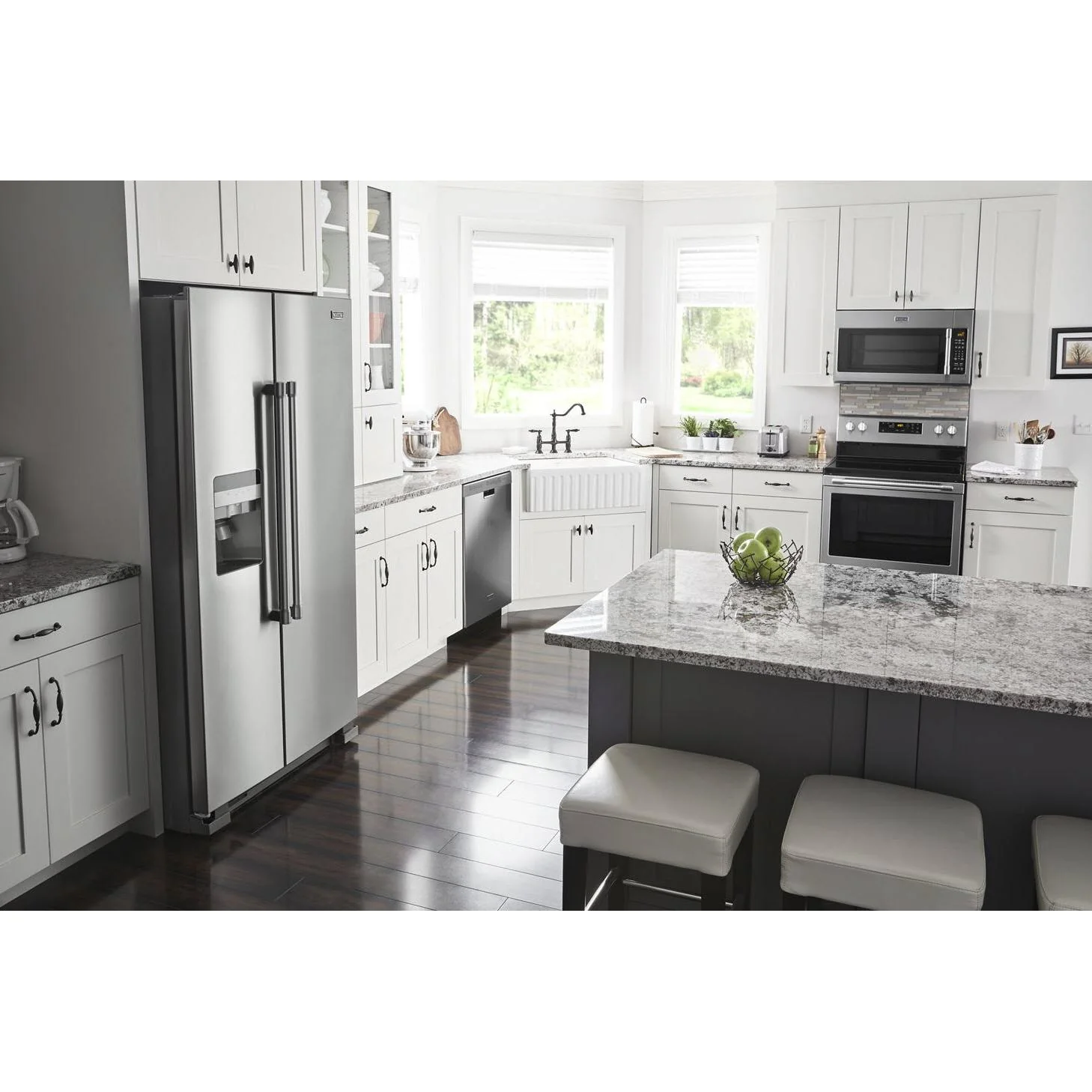 Maytag 36-inch, 25 cu.ft. Freestanding Side-by-Side Refrigerator with External Water and Ice Dispensing System MSS25C4MGZ - Image 11