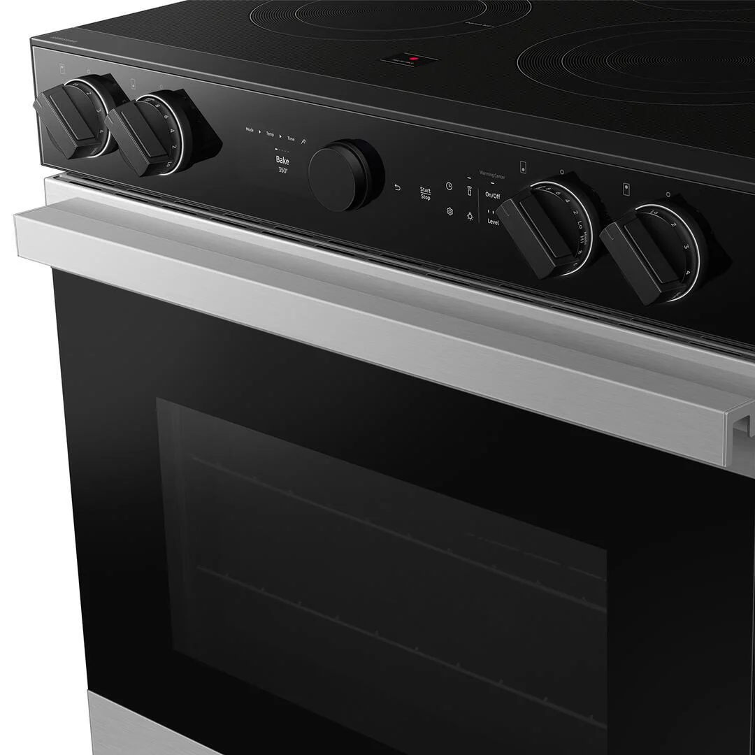 Samsung 6.3 cu. ft. Bespoke Smart Slide-In Electric Range NSE6DG8700SR/AC - Image 7