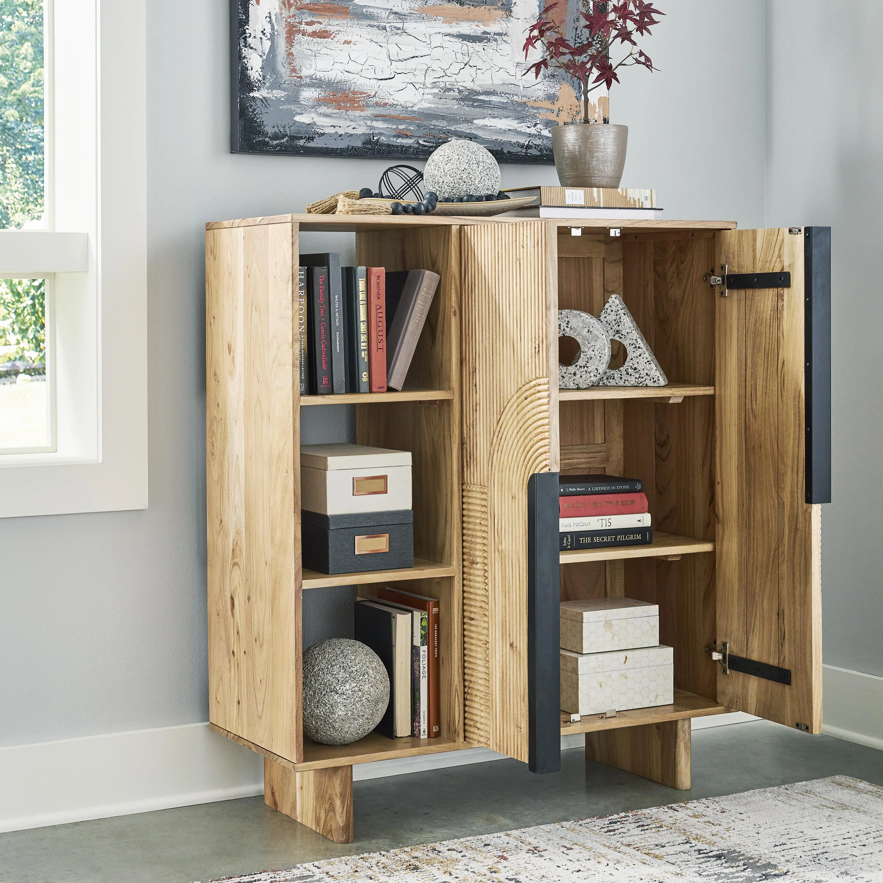 Signature Design by Ashley Kierwell A4000653 Accent Cabinet - Image 6