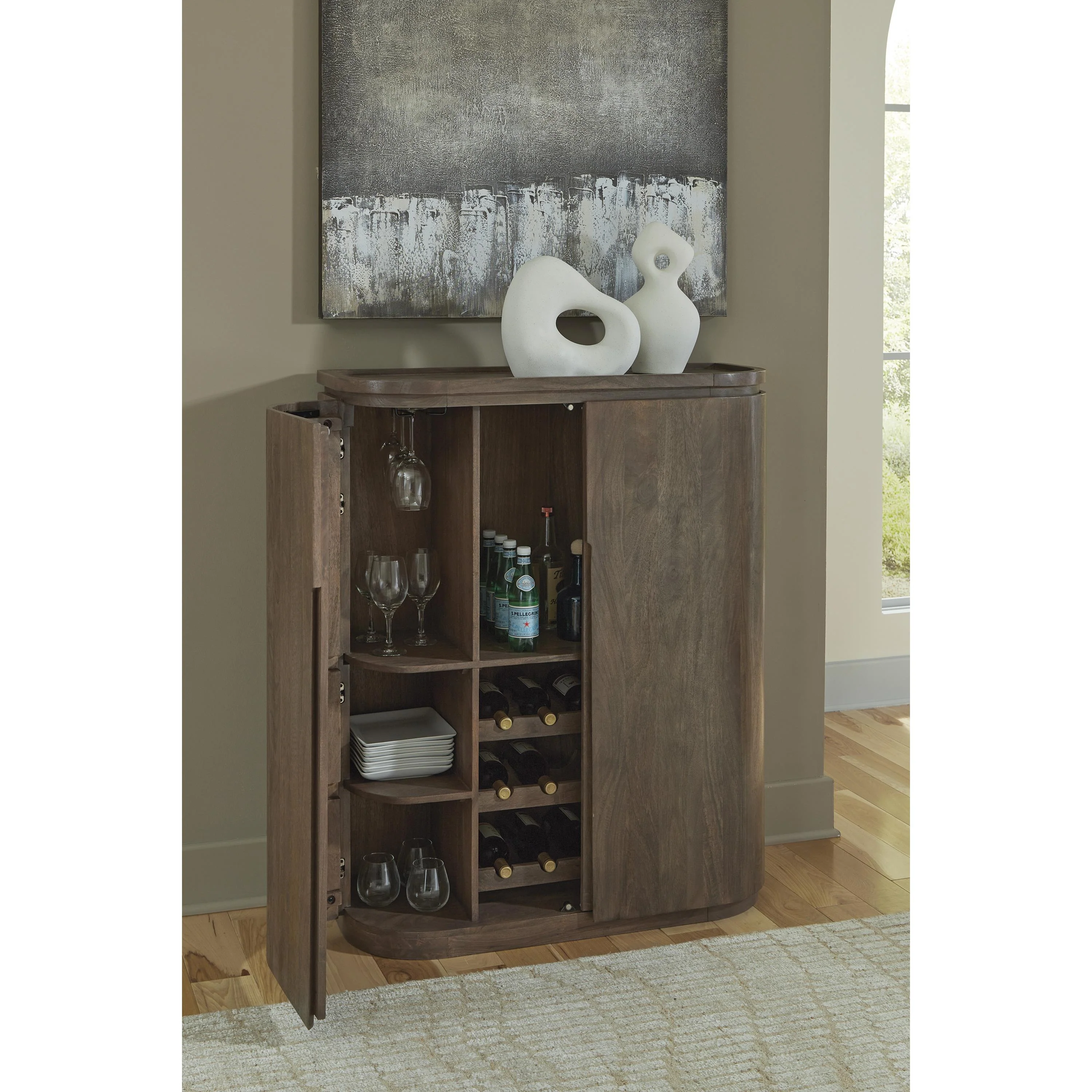 Signature Design by Ashley Landermont A4000697 Bar Cabinet - Image 5