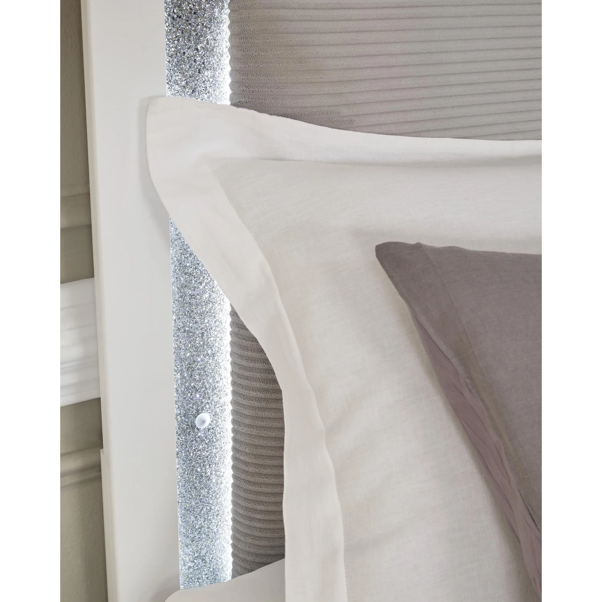Signature Design by Ashley Maeling King Upholstered Panel Bed PCB1119-56/PCB1119-58/PCB1119-97 - Image 7