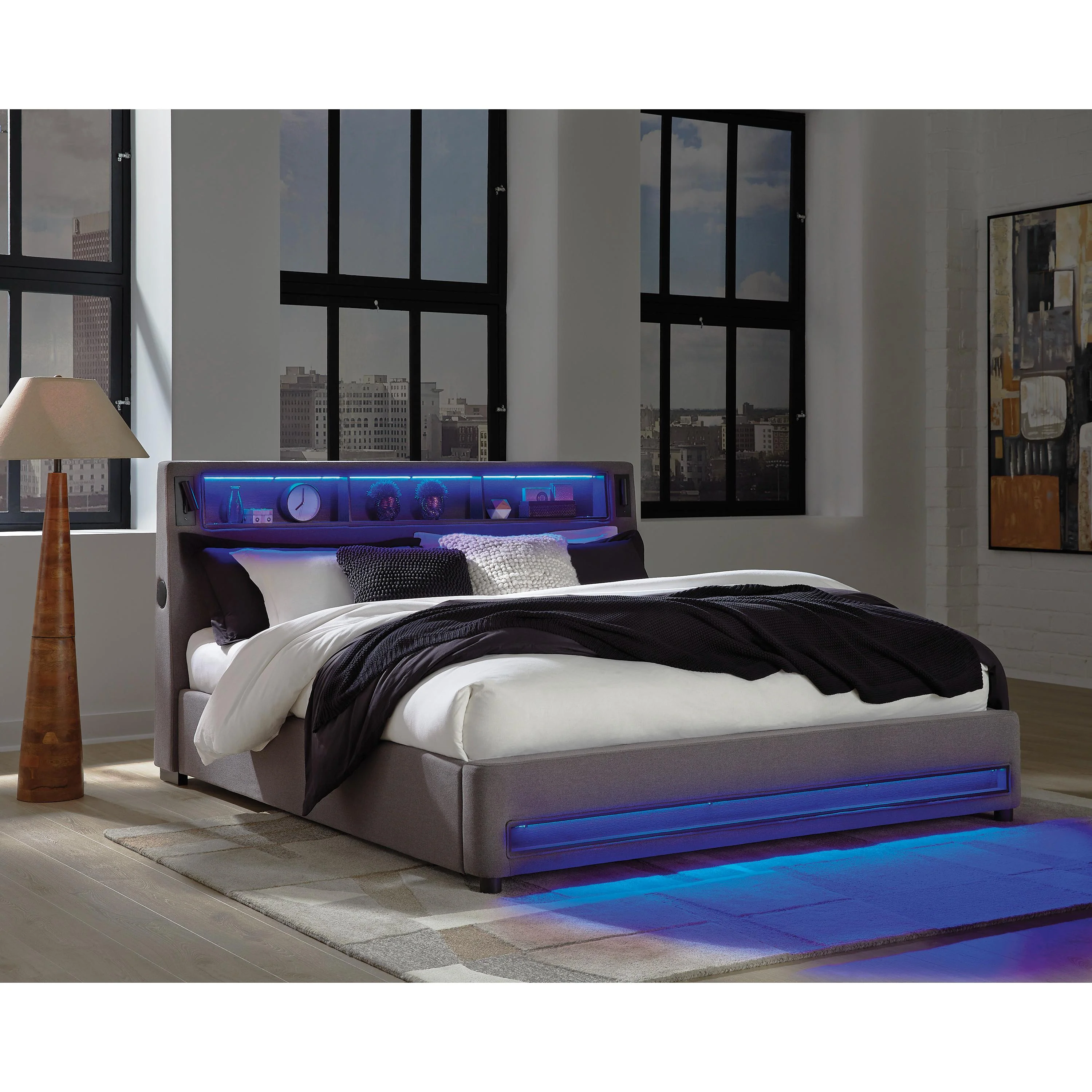 Signature Design by Ashley Verishaw PCB2721B21 King Upholstered Bed - Image 10