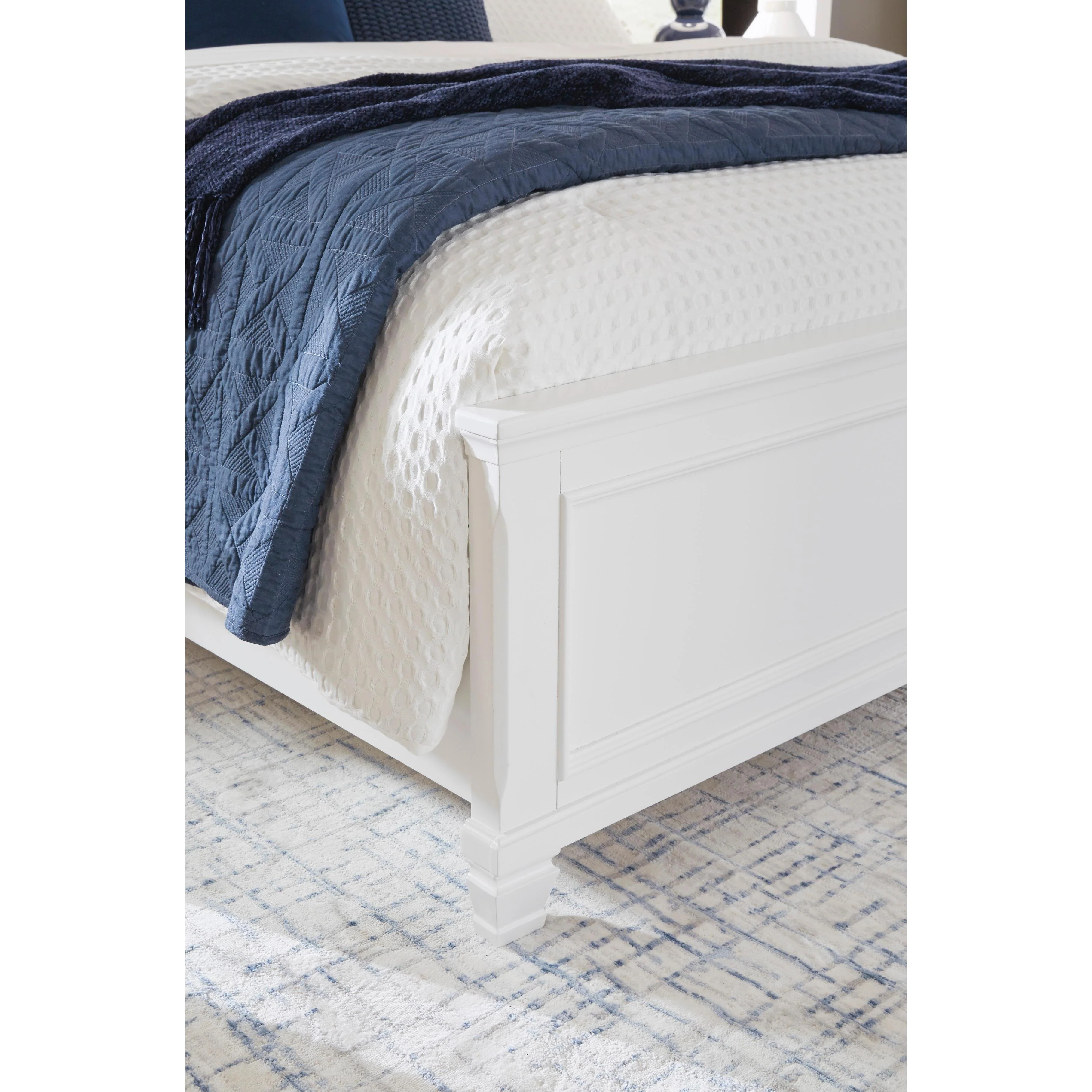 Signature Design by Ashley Fortman B680B2 Queen Panel Bed - Image 9