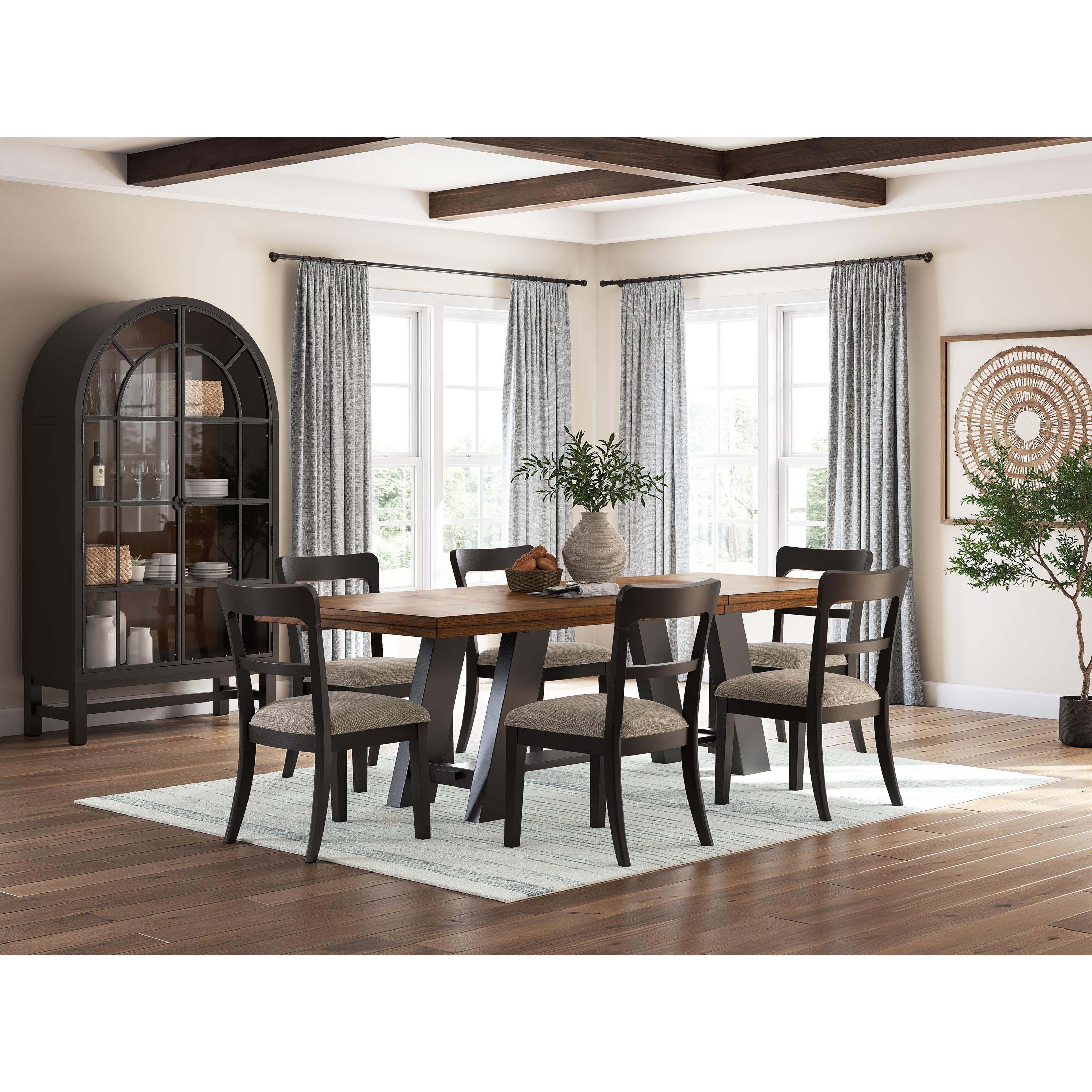 Signature Design by Ashley Greddinton Display Cabinet PCD824-376 - Image 9