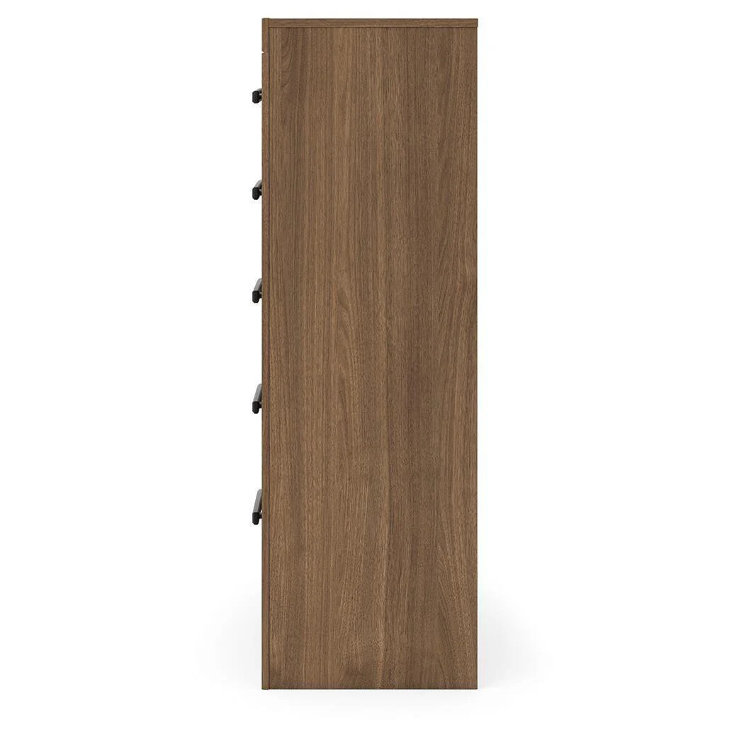Signature Design by Ashley Broachmyn 5-Drawer Chest PCB1116-46 - Image 4