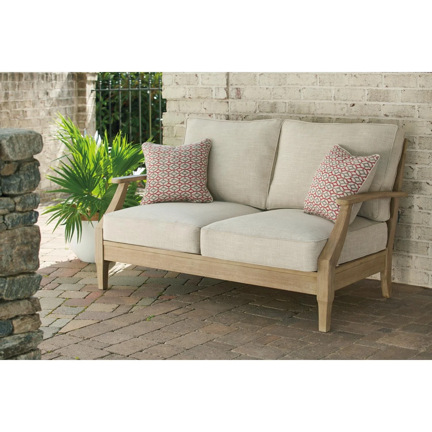 Signature Design by Ashley Clare View P801P9 5 pc Outdoor Seating Set - Image 14
