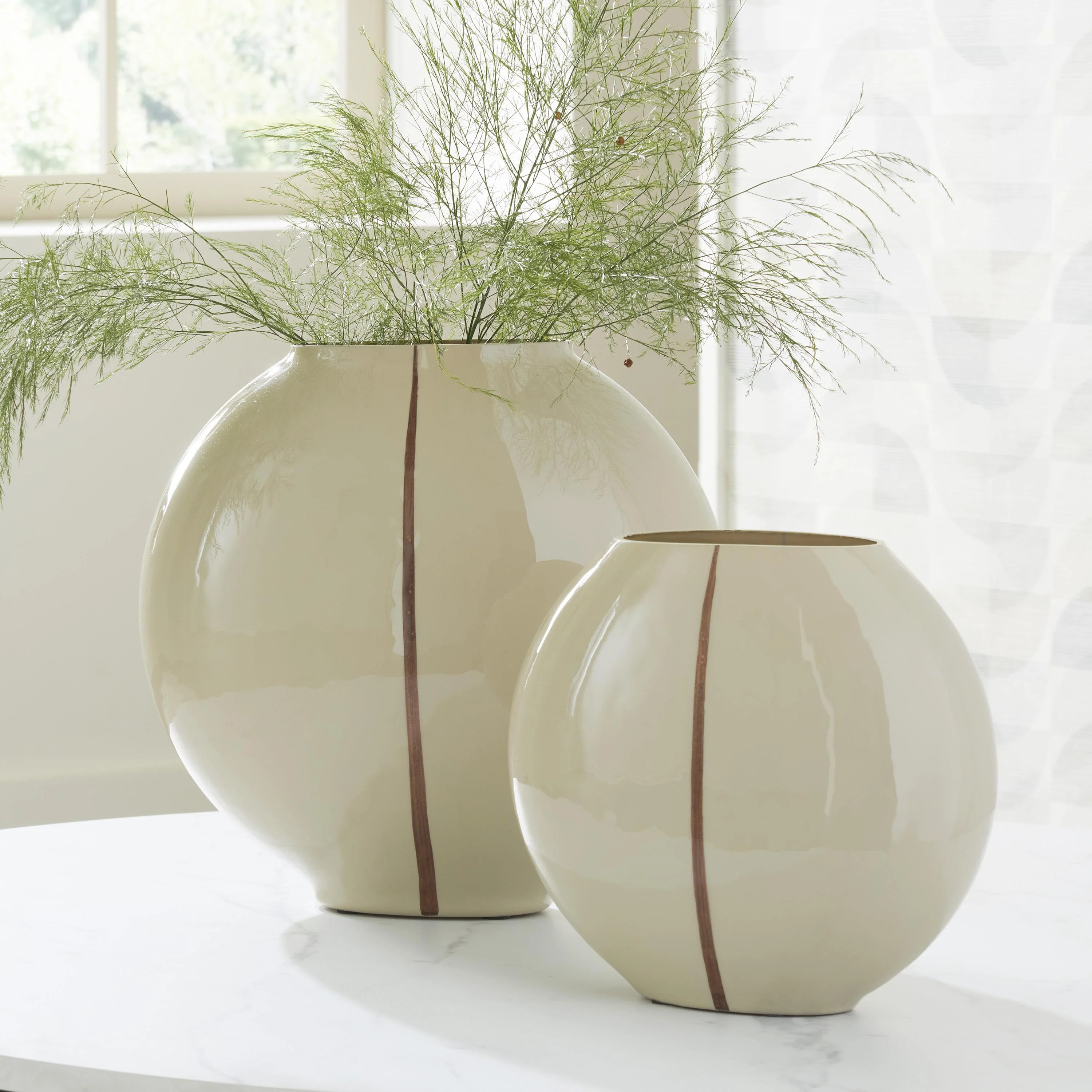 Signature Design by Ashley Sheabourne A2000702 Vase - Image 5