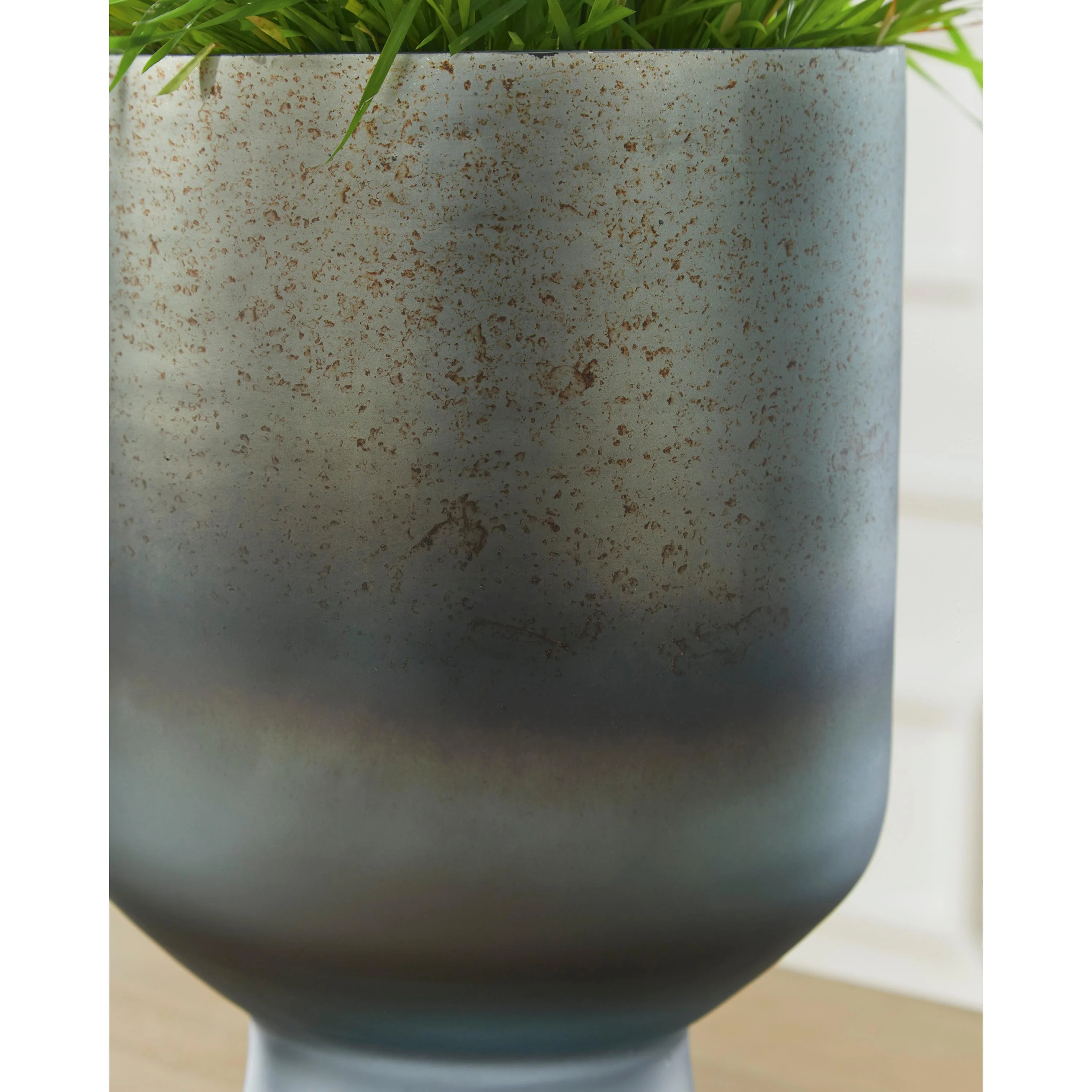 Signature Design by Ashley Pennmore A2000813 Vase - Image 5