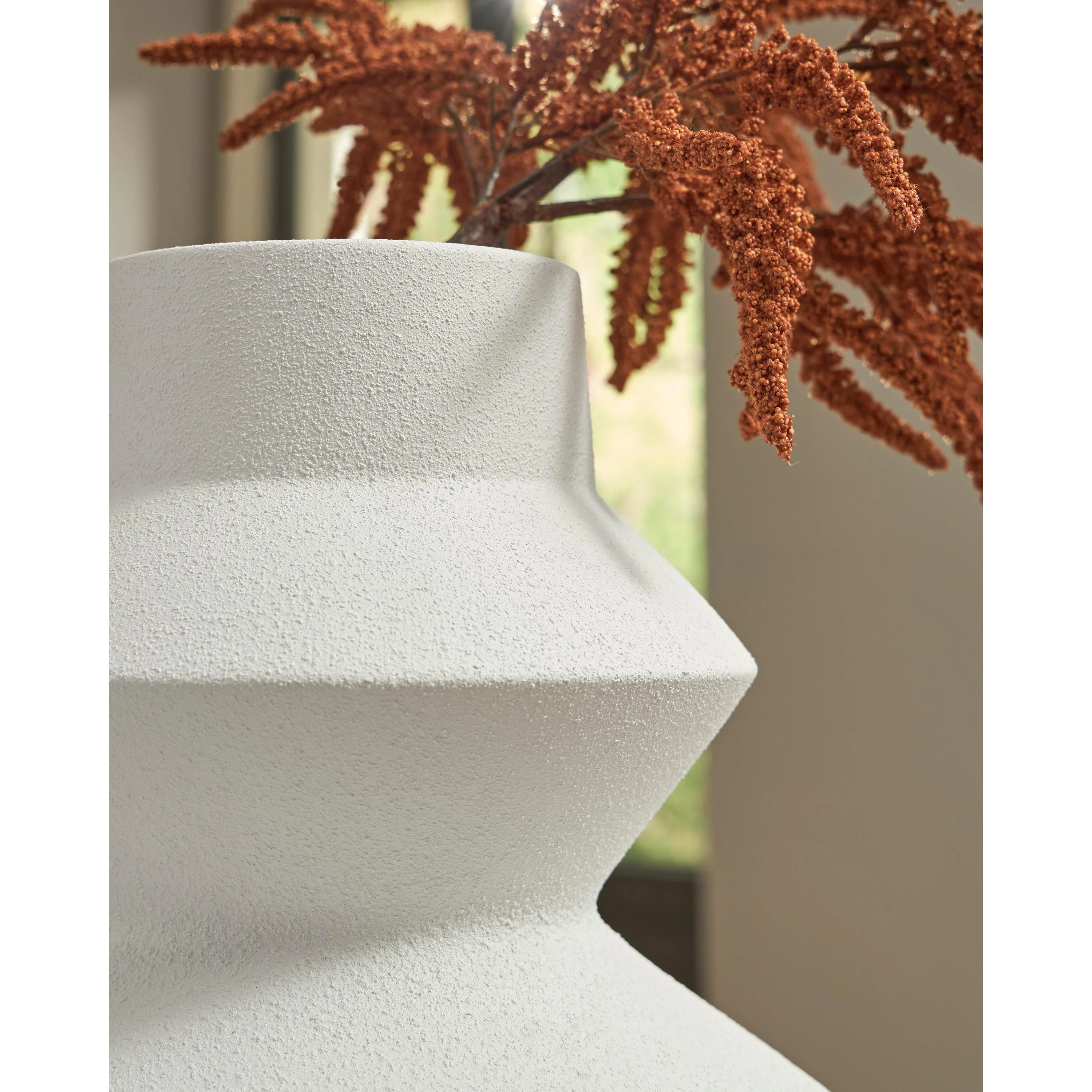 Signature Design by Ashley Naveen A2000871 Vase - Image 4
