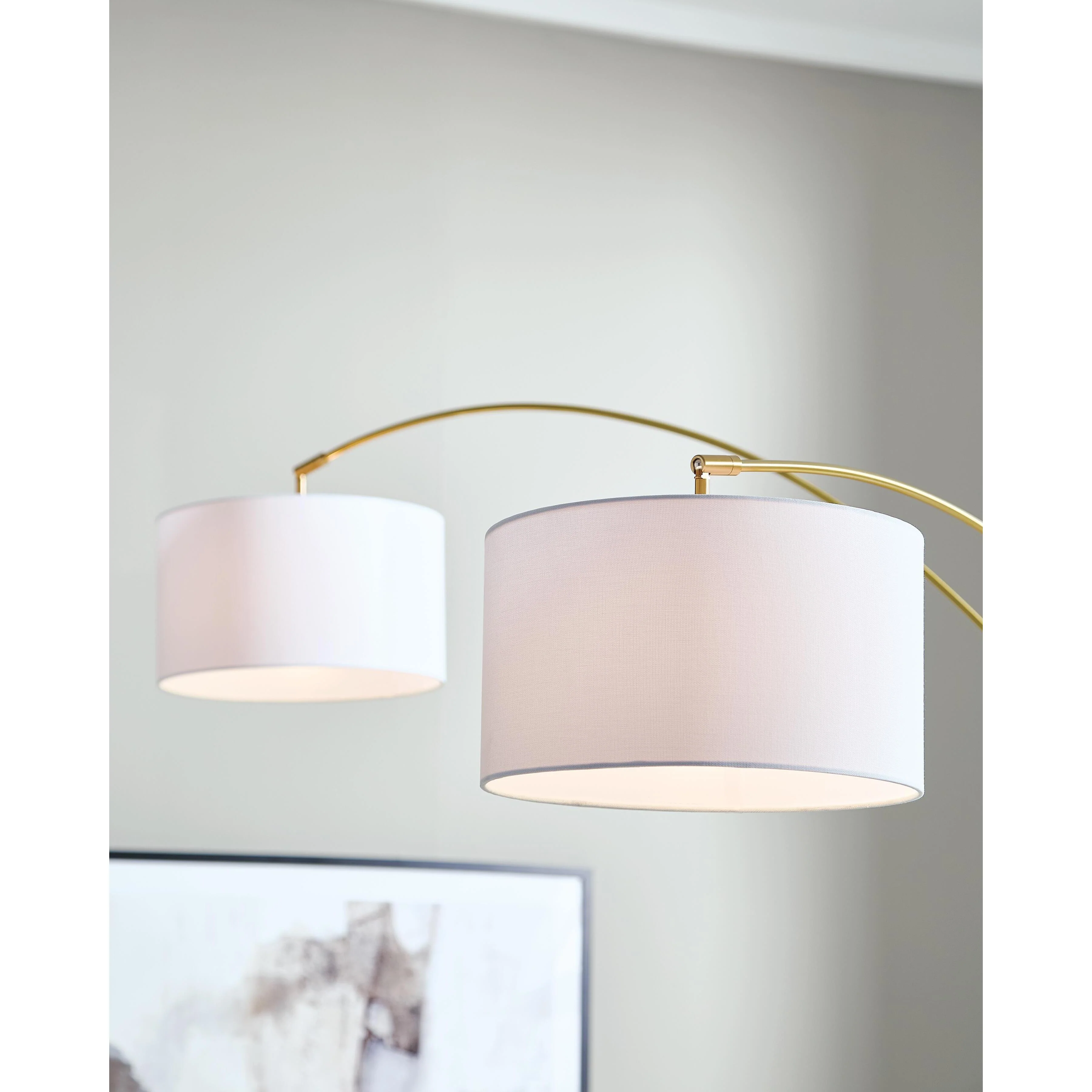 Signature Design by Ashley Valo Arc Lamp L725169 - Image 4