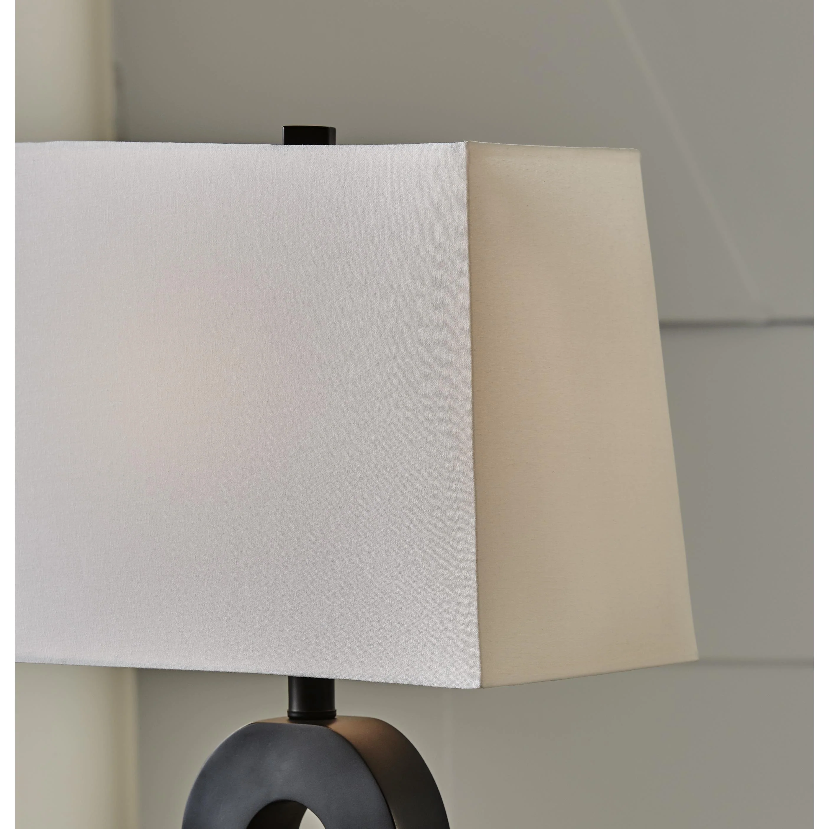 Signature Design by Ashley Markellton L243344 Poly Table Lamp - Image 5