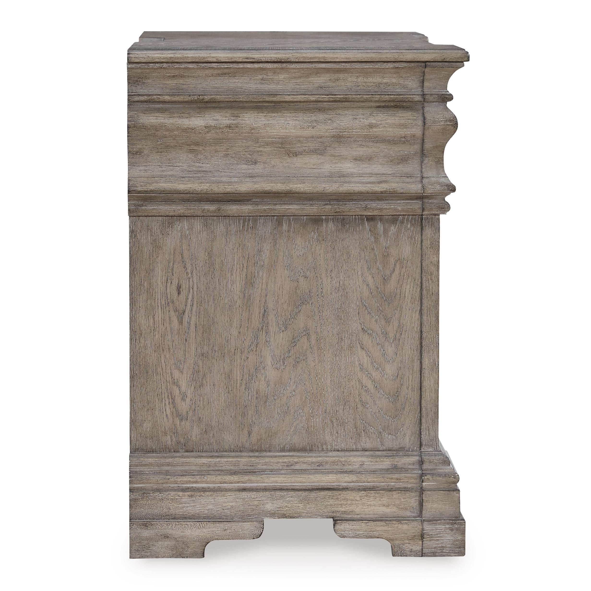 Signature Design by Ashley Blairhurst B916-93 Three Drawer Night Stand - Image 4