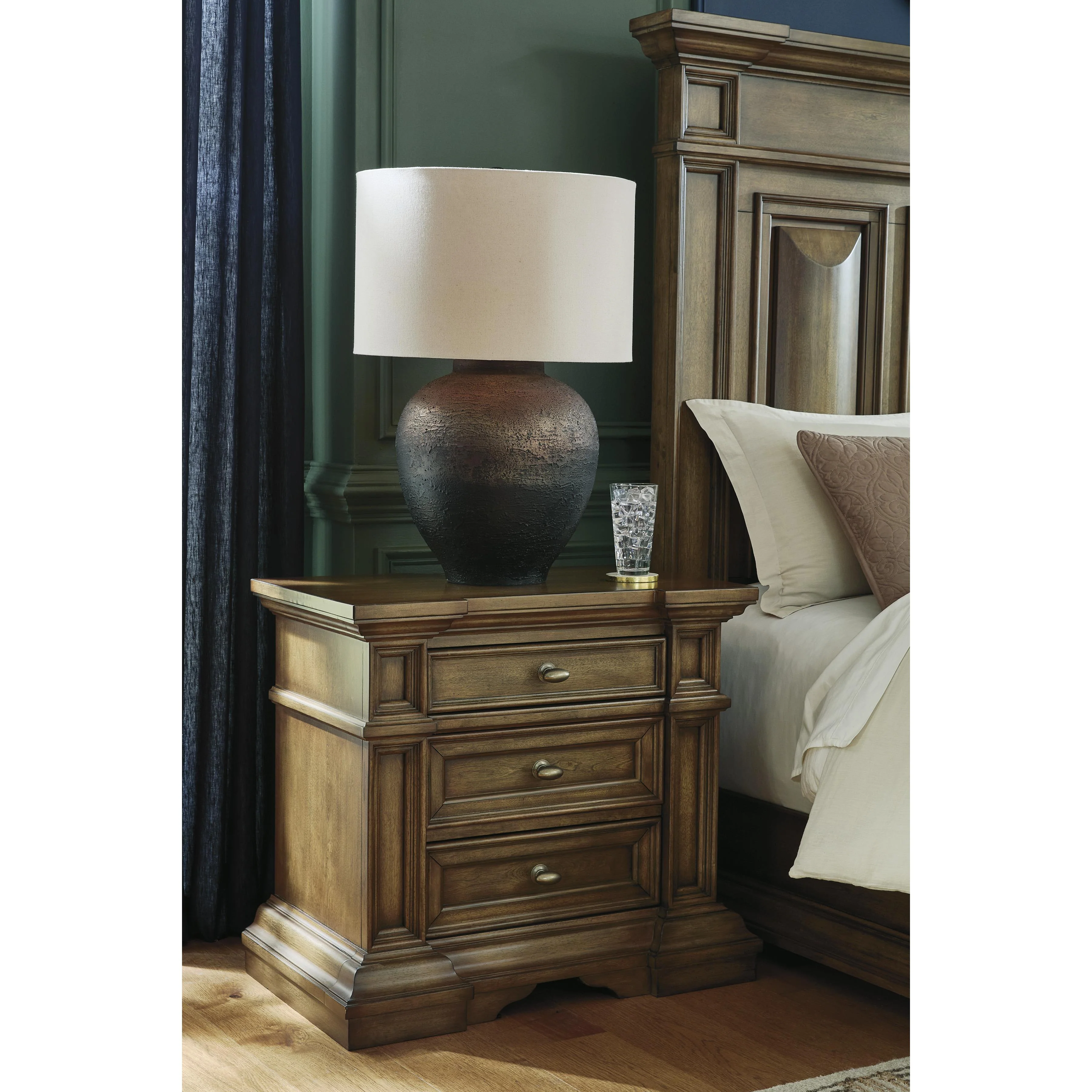 Signature Design by Ashley Frantanna PCB949-93 Three Drawer Night Stand - Image 5