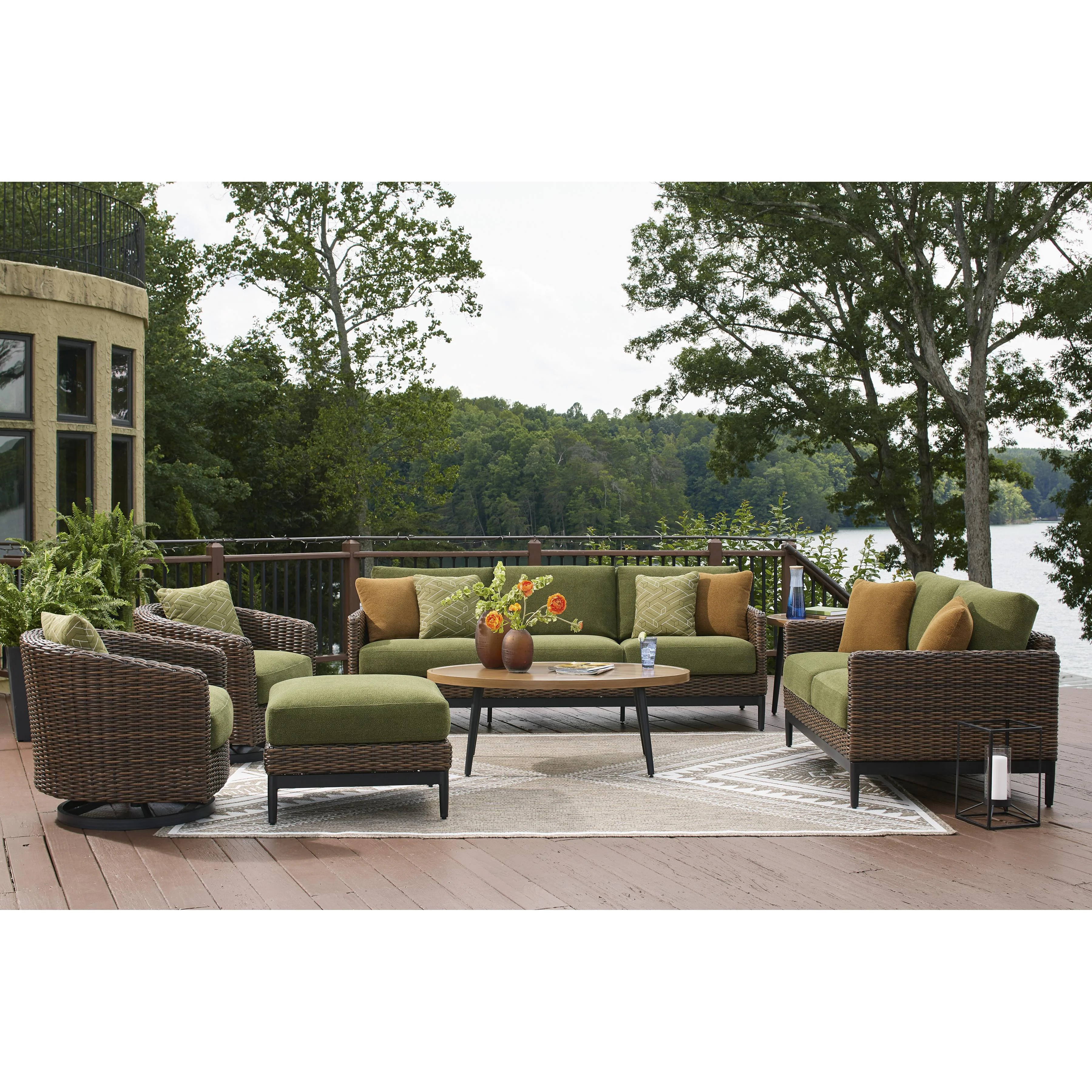 Signature Design by Ashley Horizon Hall P572-706 Round End Table - Image 5