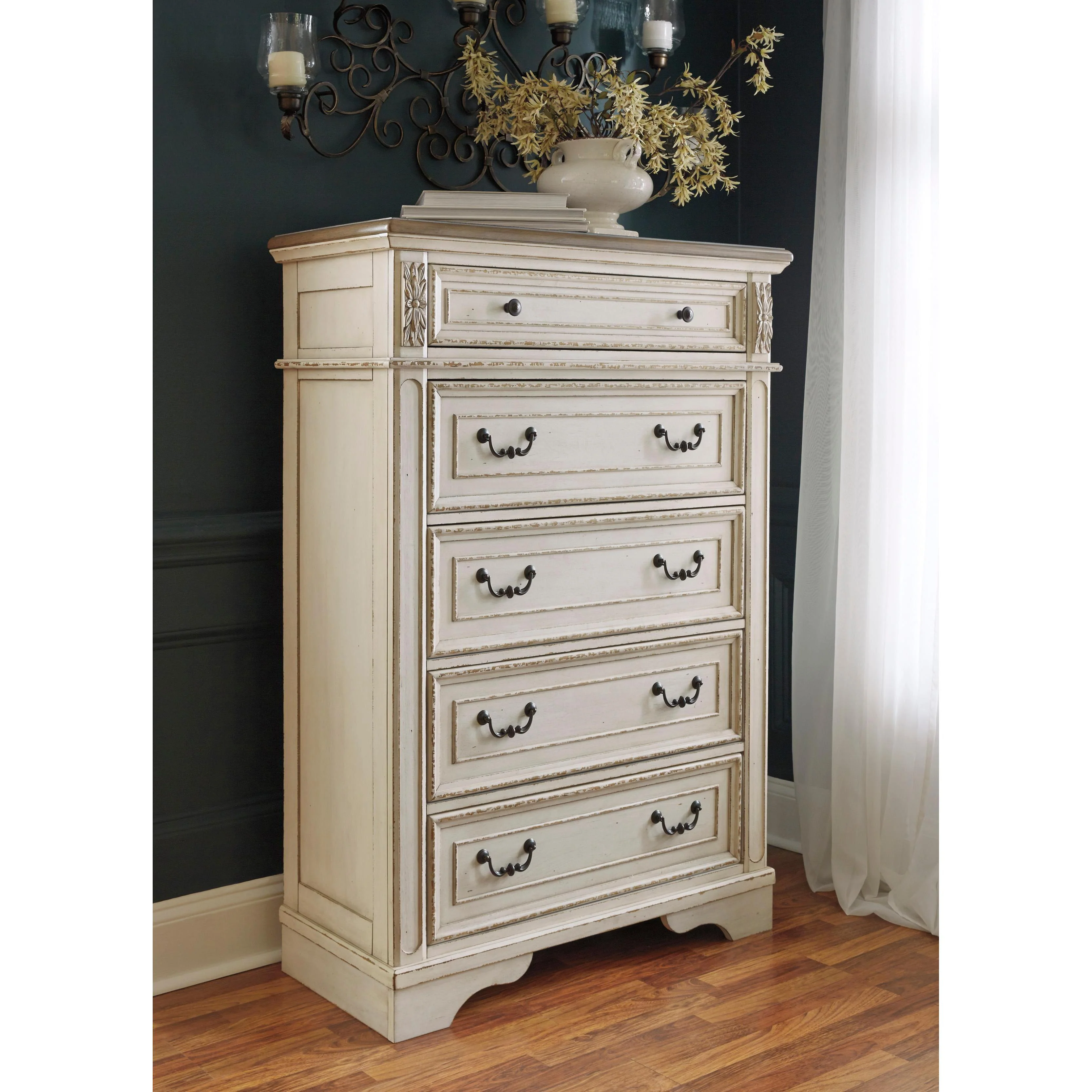 Signature Design by Ashley Realyn B743B28 6 pc Queen Panel Bedroom Set - Image 5