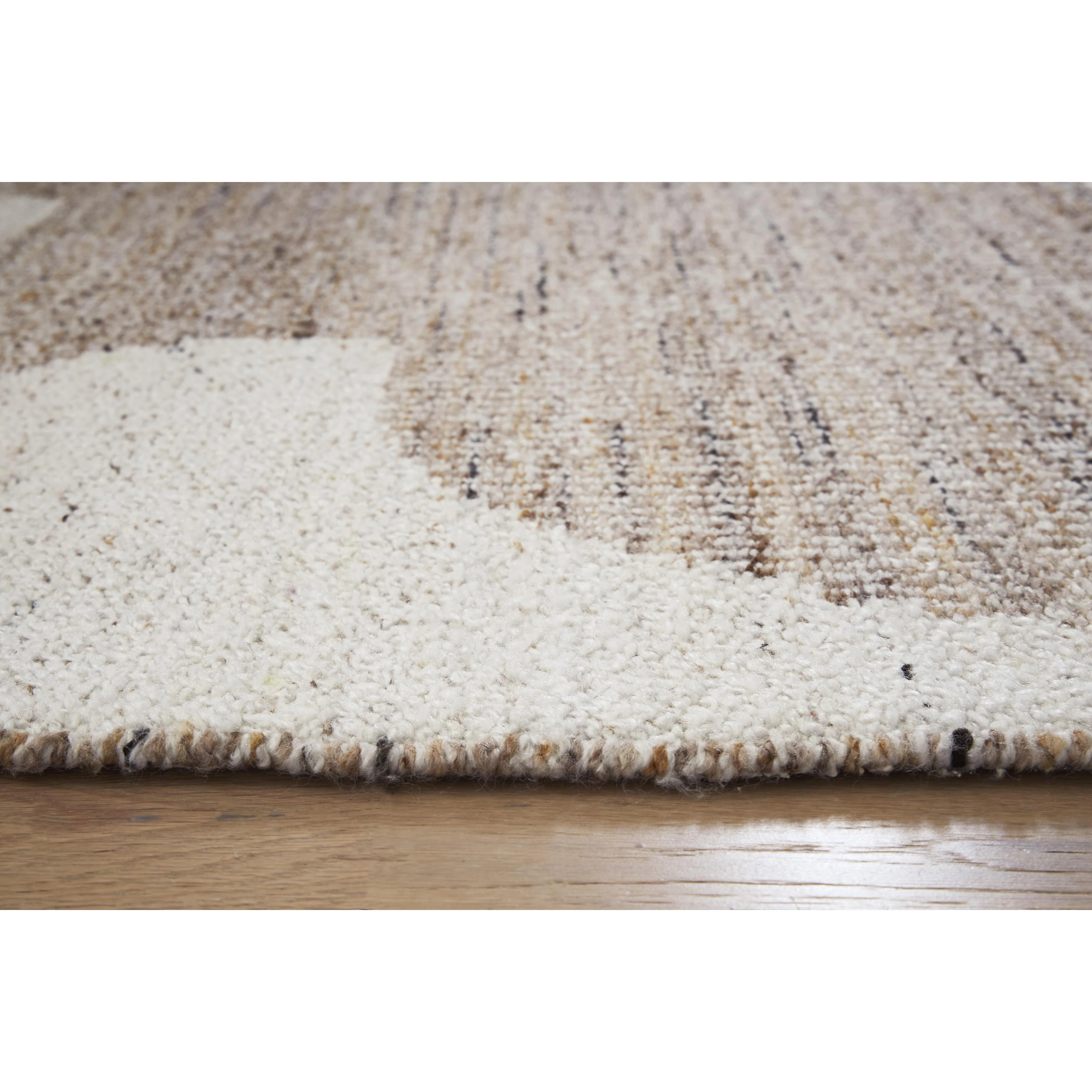 Signature Design by Ashley Brynnfield R406372 Medium Rug - Image 3