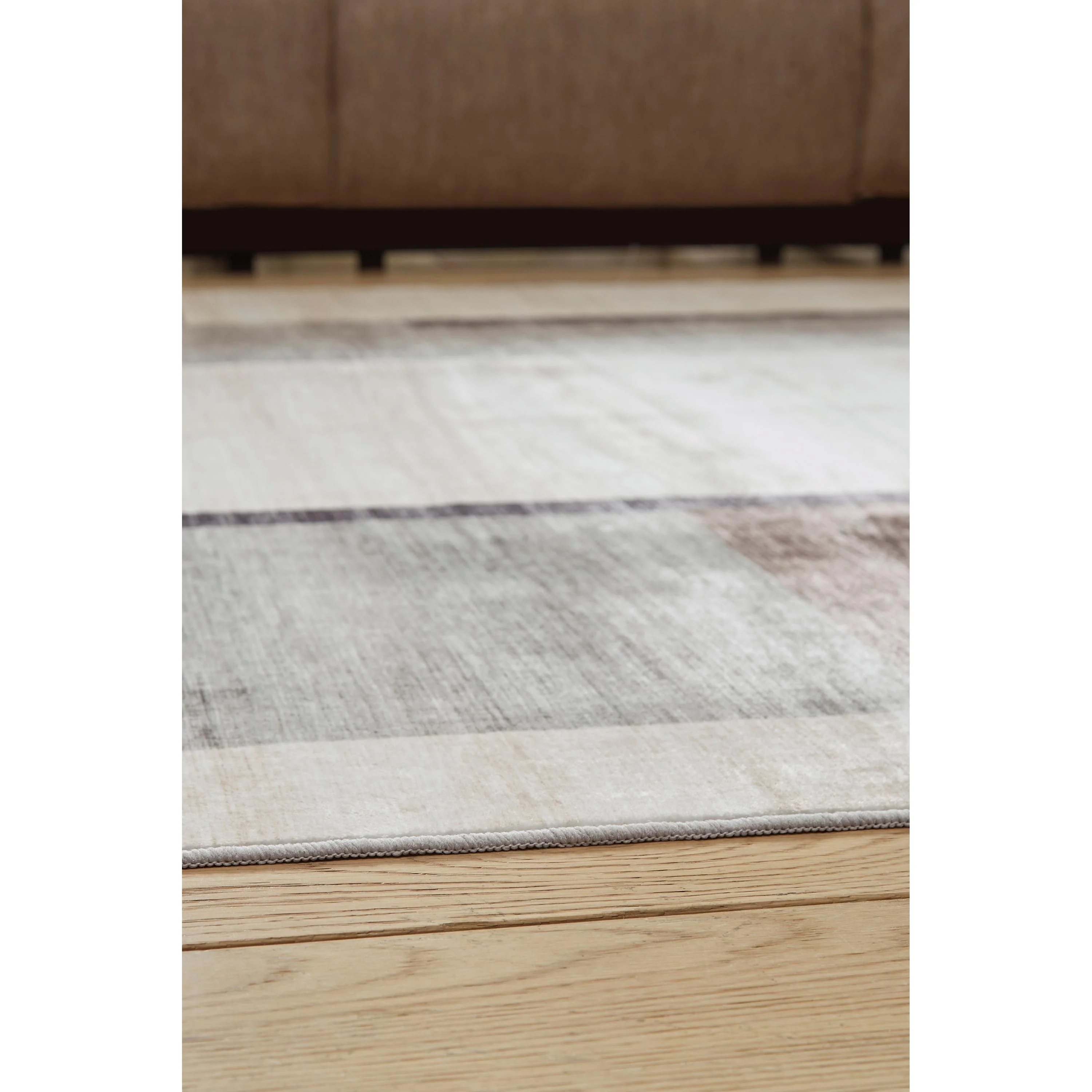 Signature Design by Ashley Larkport R407411 Washable Large Rug - Image 4