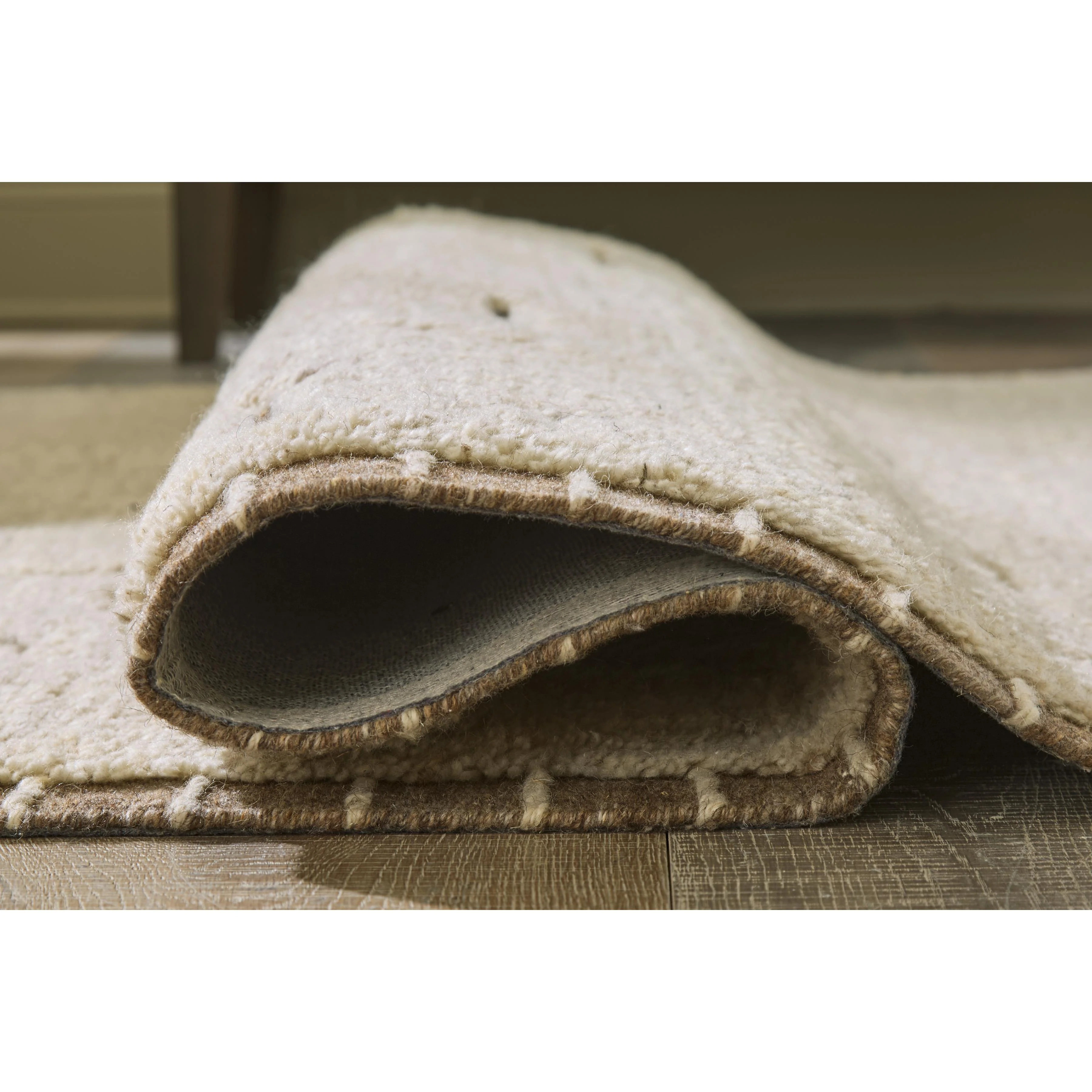 Signature Design by Ashley Clayman R408341 Large Rug - Image 4