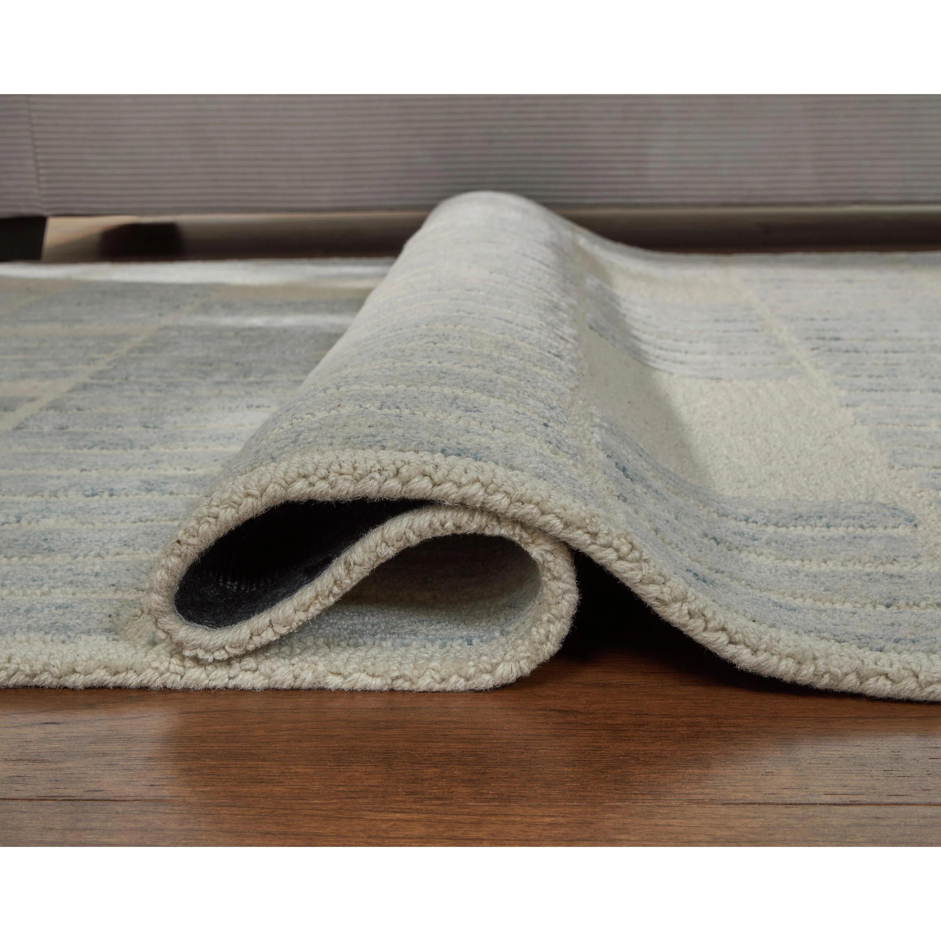 Signature Design by Ashley Dylanton R407811 Large Rug - Image 4