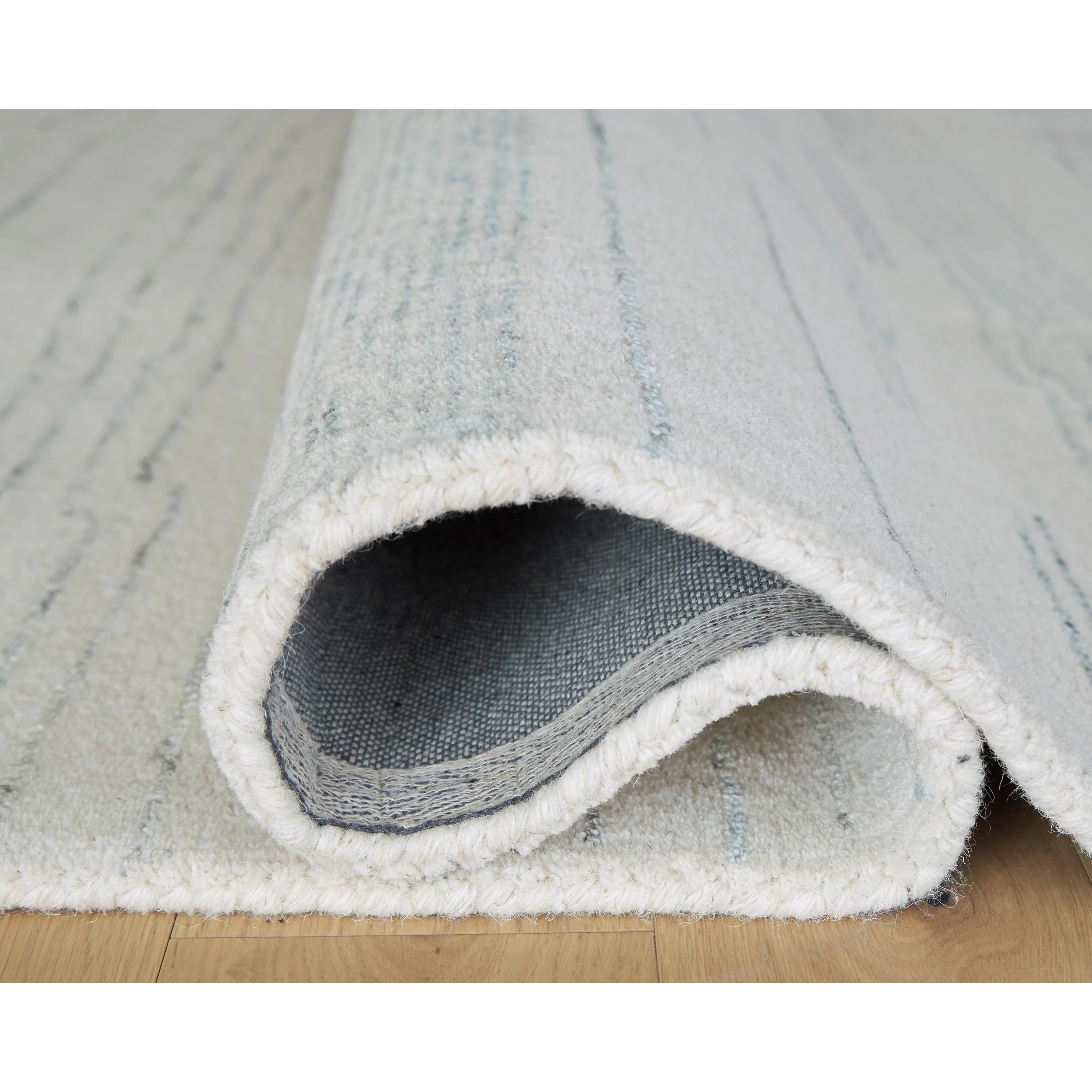 Signature Design by Ashley Genemost R407841 Large Rug - Image 4