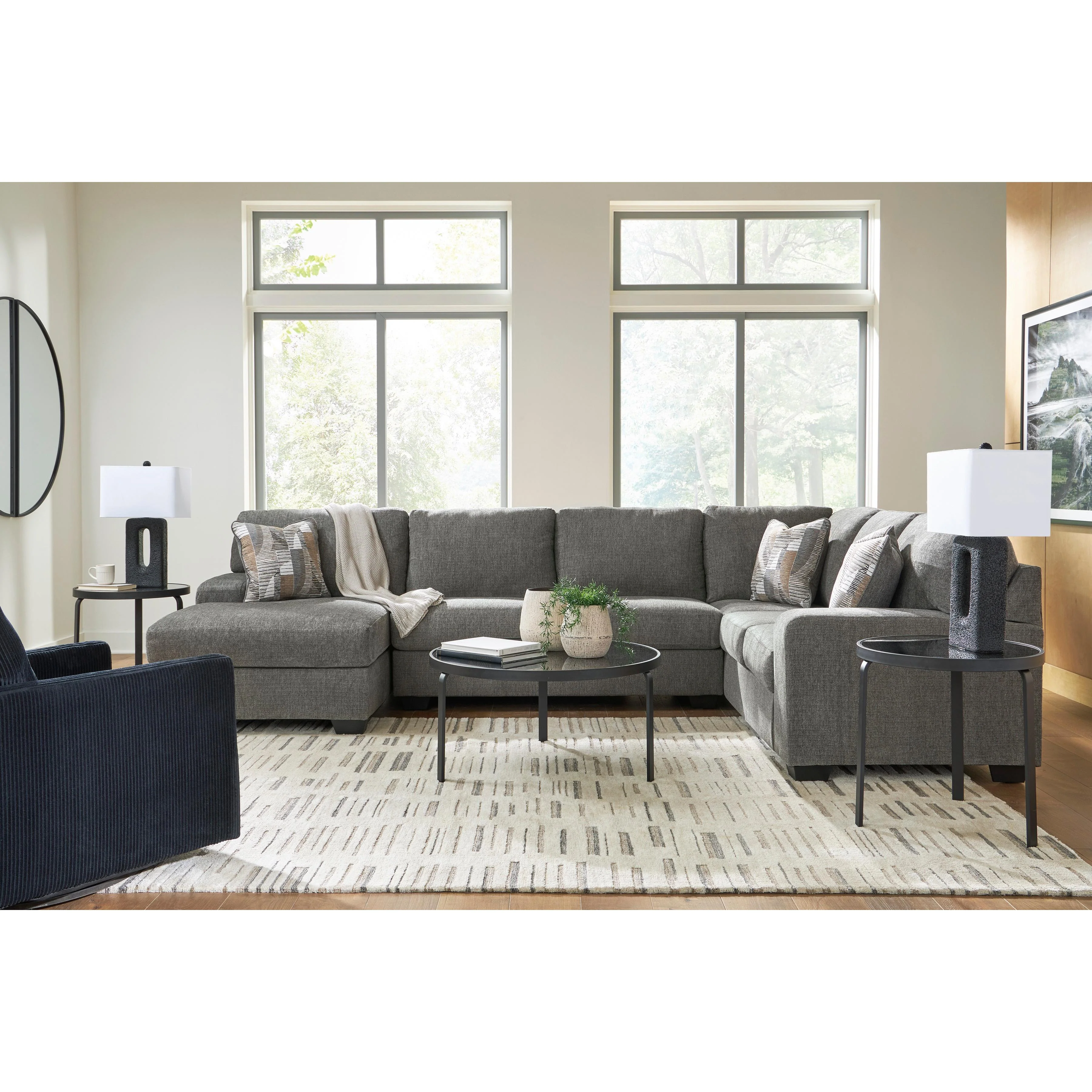 Signature Design by Ashley Clarington PC48405S1 3 pc Sectional with Chaise - Image 4