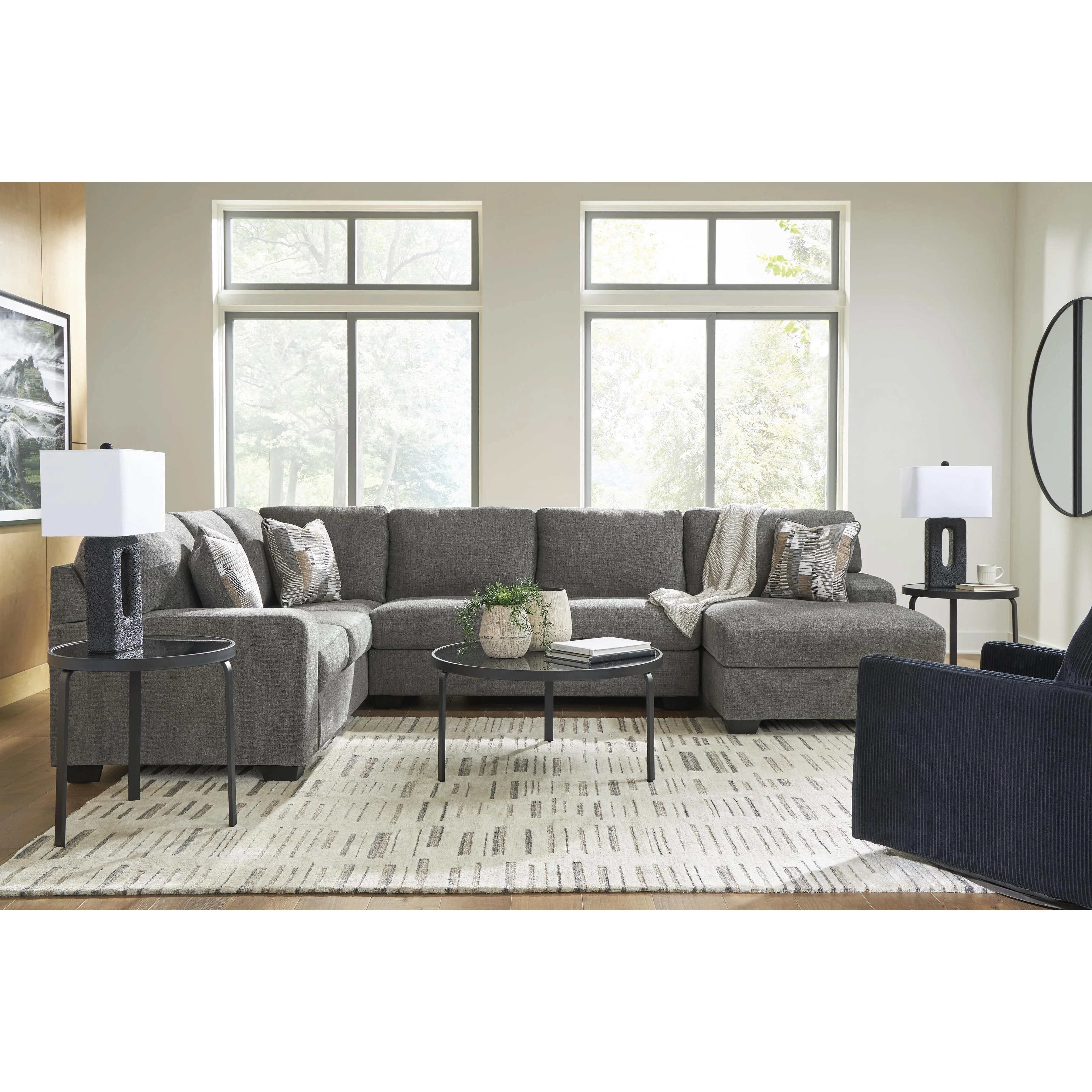 Signature Design by Ashley Clarington PC48405S2 3 pc Sectional with Chaise - Image 4
