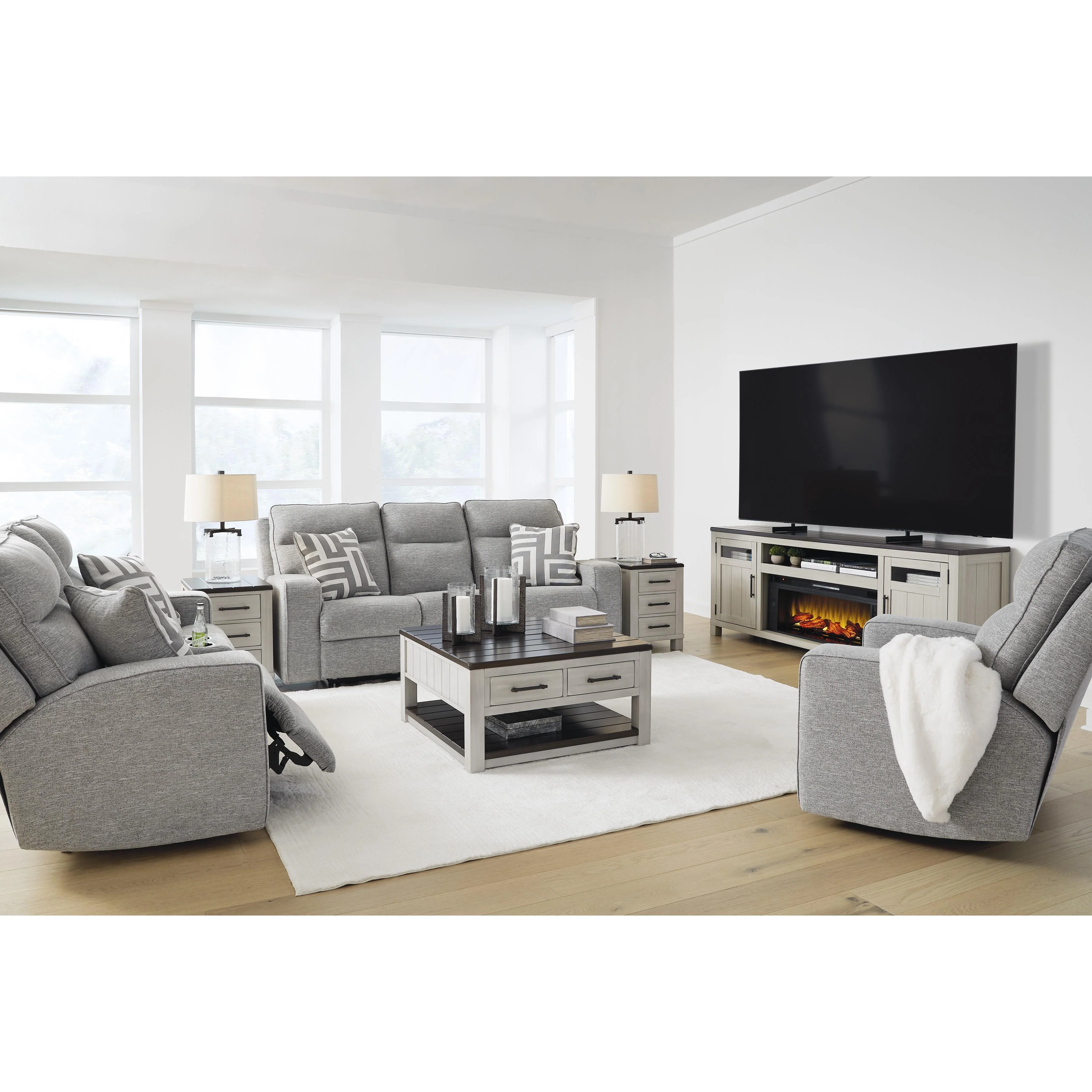Signature Design by Ashley Biscoe 9050315 Power Reclining Sofa with Adjustable Headrest - Image 13