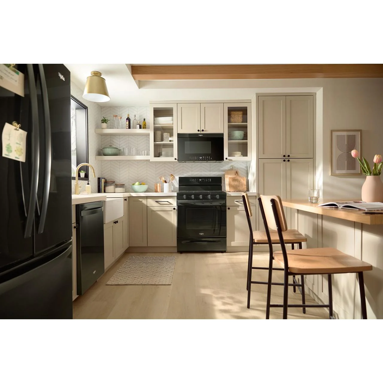 Whirlpool 30-inch Freestanding Gas Range with Air Fry Technology WFGS7530RB - Image 13
