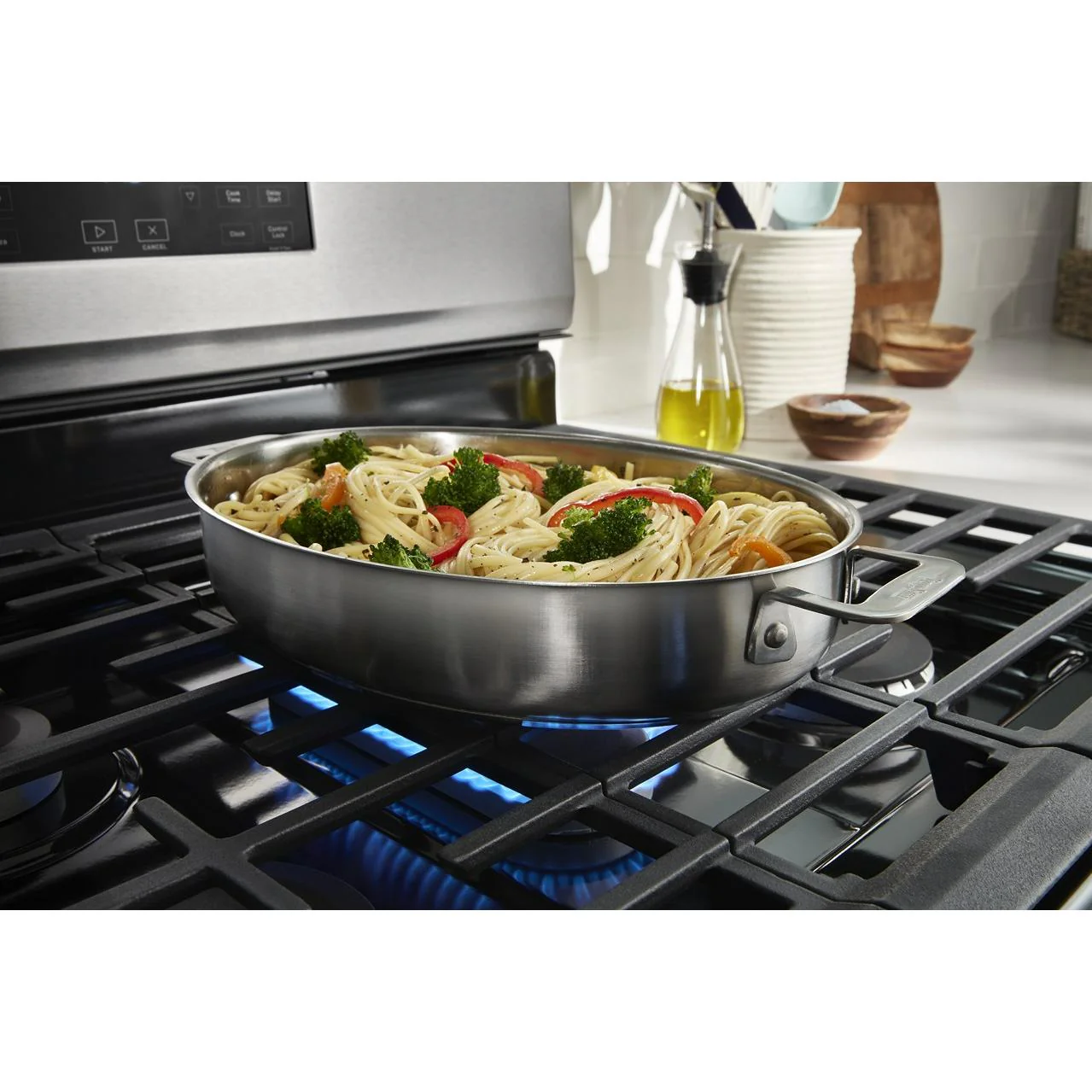 Whirlpool 30-inch Gas Range with Air Cooking Technology and Steam Clean WFGS4530SZ - Image 10